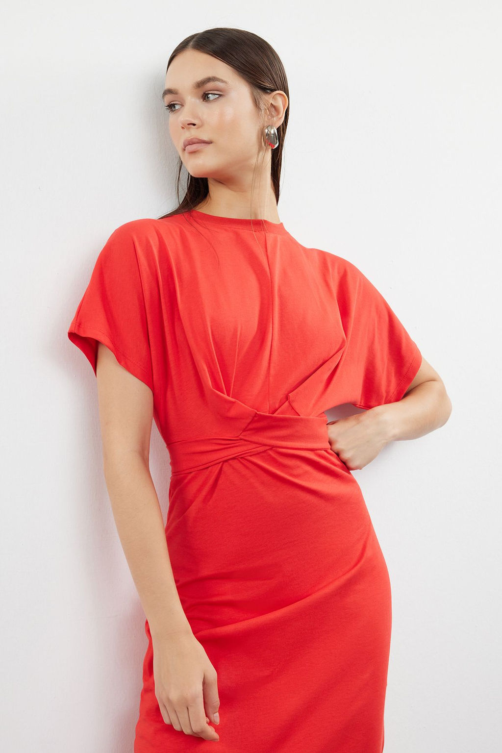 TRENDYOLMILLA Siyah %100 Pamuk Bele Oturan Y?rtmac ve Baglama Detayl? Midi Orme Kalem Elbise TWOSS21EL0404  фото 53