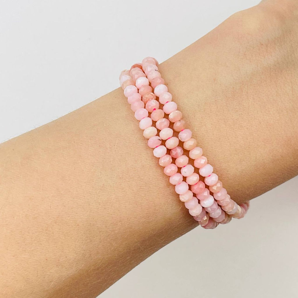 Бусины для украшений из розового Опала (130 бусин)