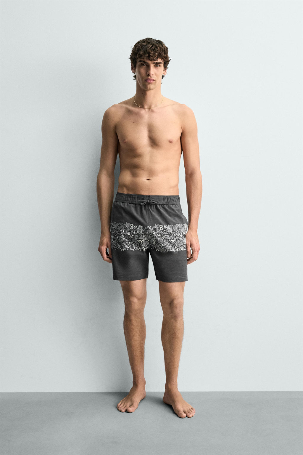 BA?ADOR LARGO ESTAMPADO FLORAL / Marino