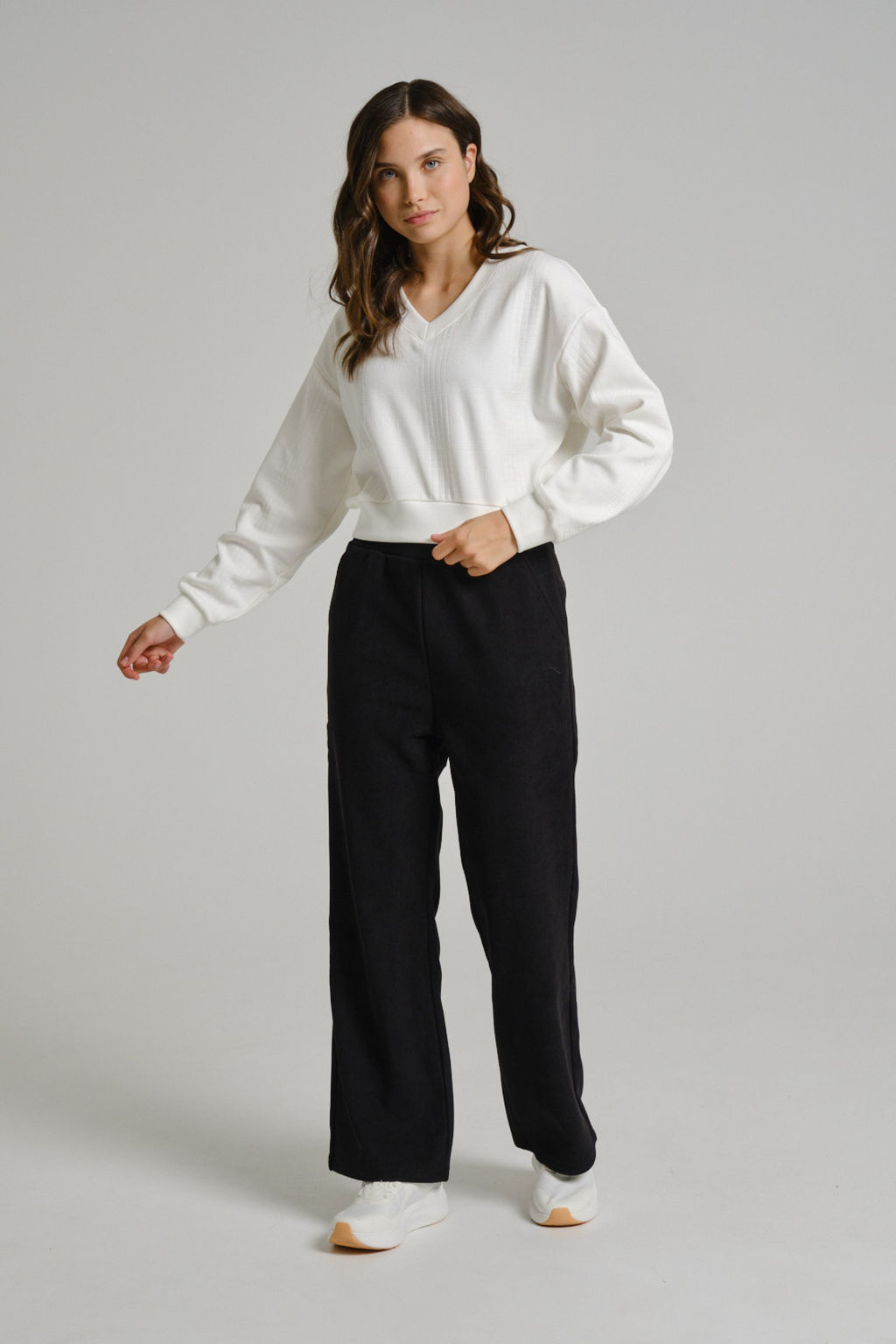 Брюки трикотажные утепленные Черный TRN Knit Track Pants - Anta фото 2