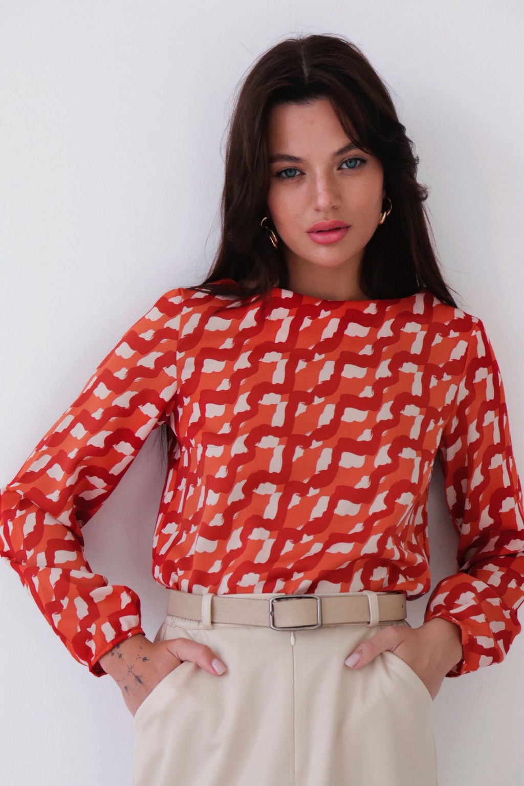 Блуза прямого силуэта с вырезом лодочка - Martichelli фото 8