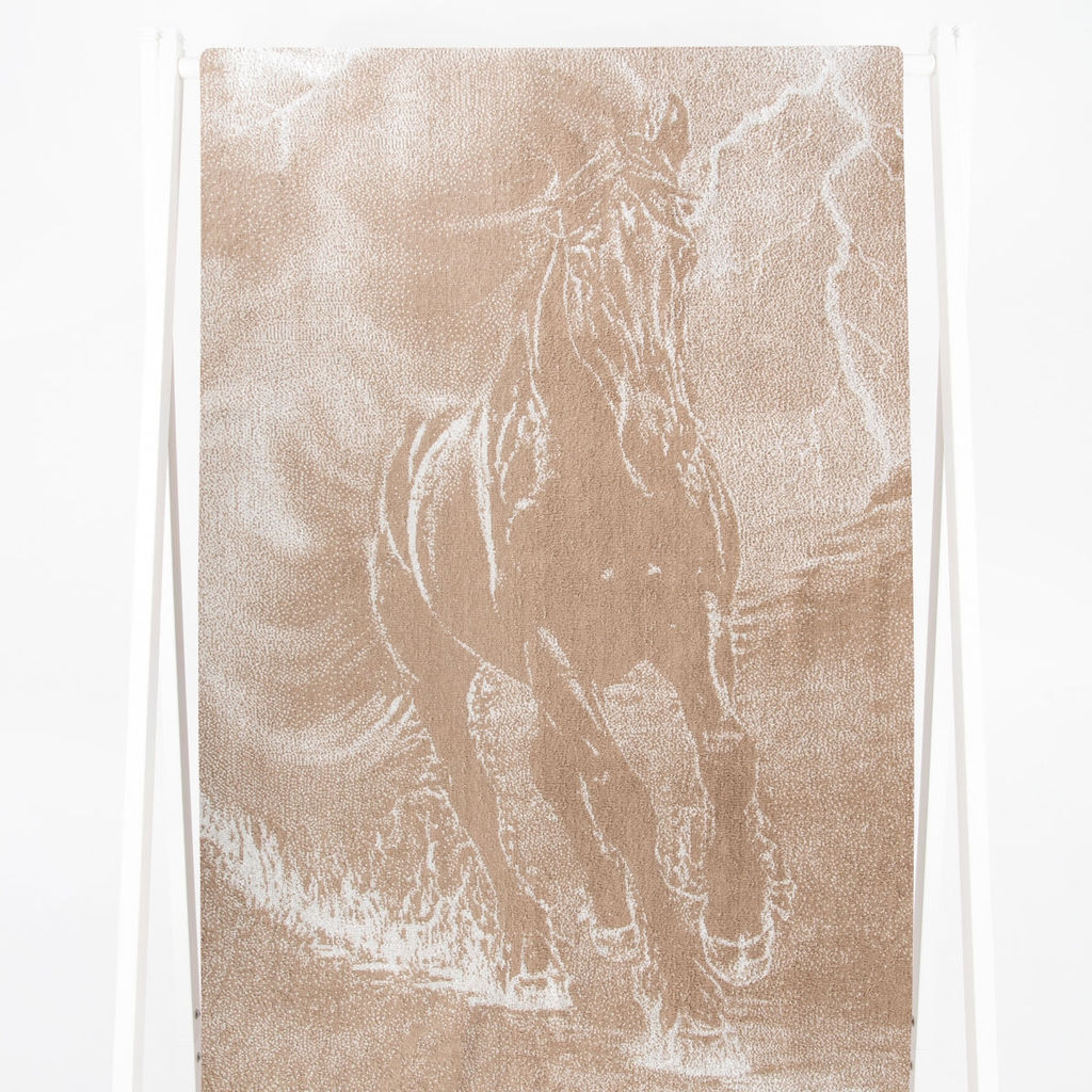 Полотенце махровое 6с102.511ж2 Огненная лошадь (лен3) 67х150см