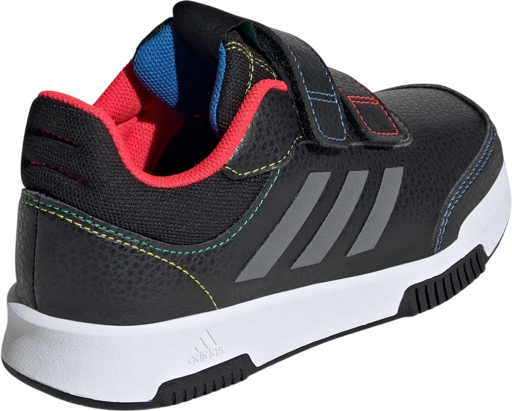 Кроссовки детские