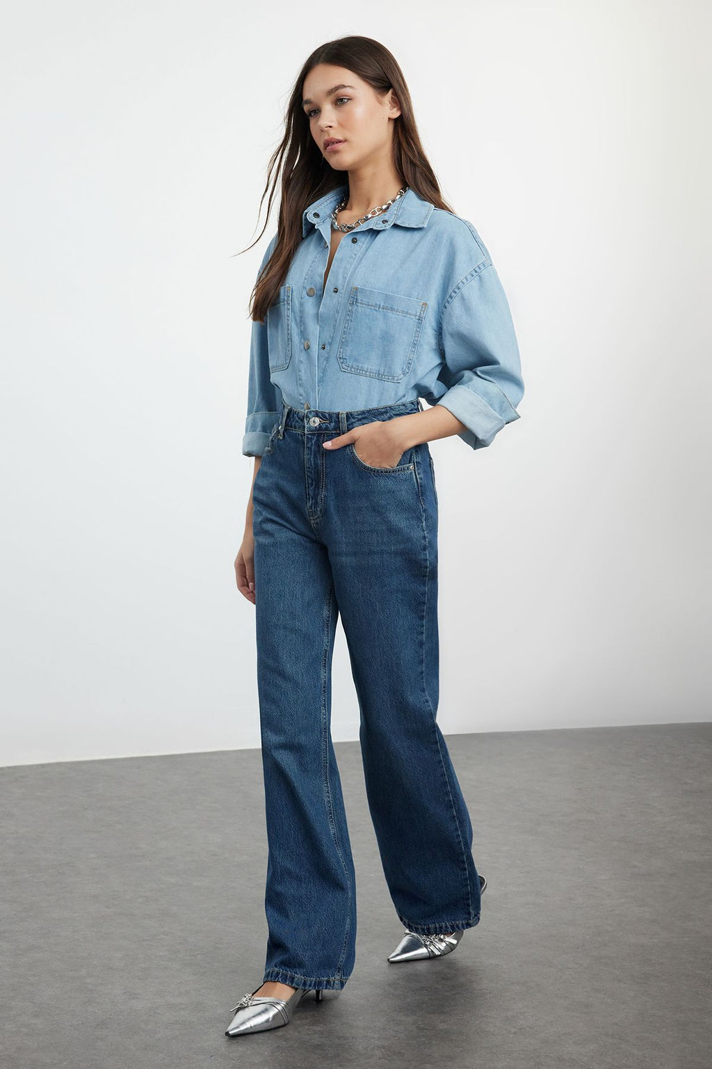Koyu Mavi Yuksek Bel Wide Leg Jeans TWOAW25JE00091