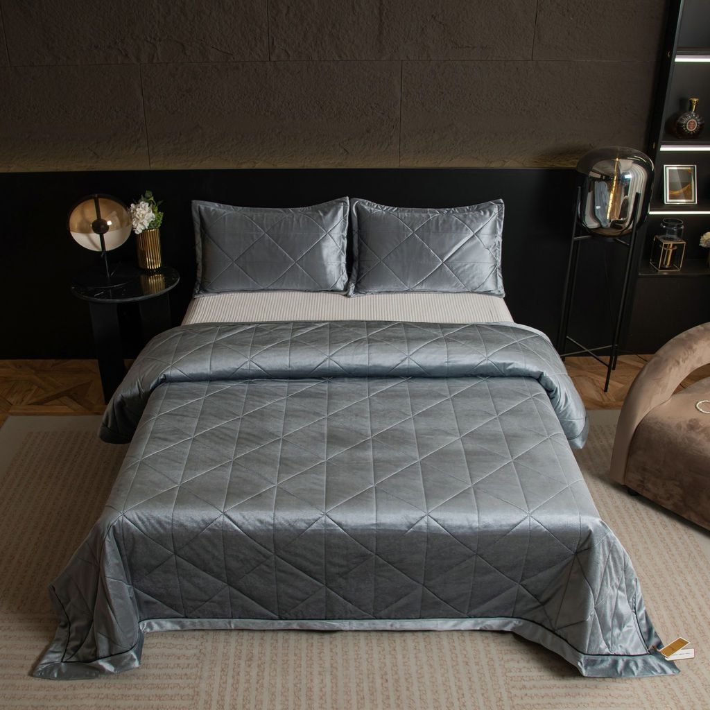 Велюровое покрывало в клетку и две наволочки OVL039 160*220/50-70 1 шт - Ситрейд фото 2