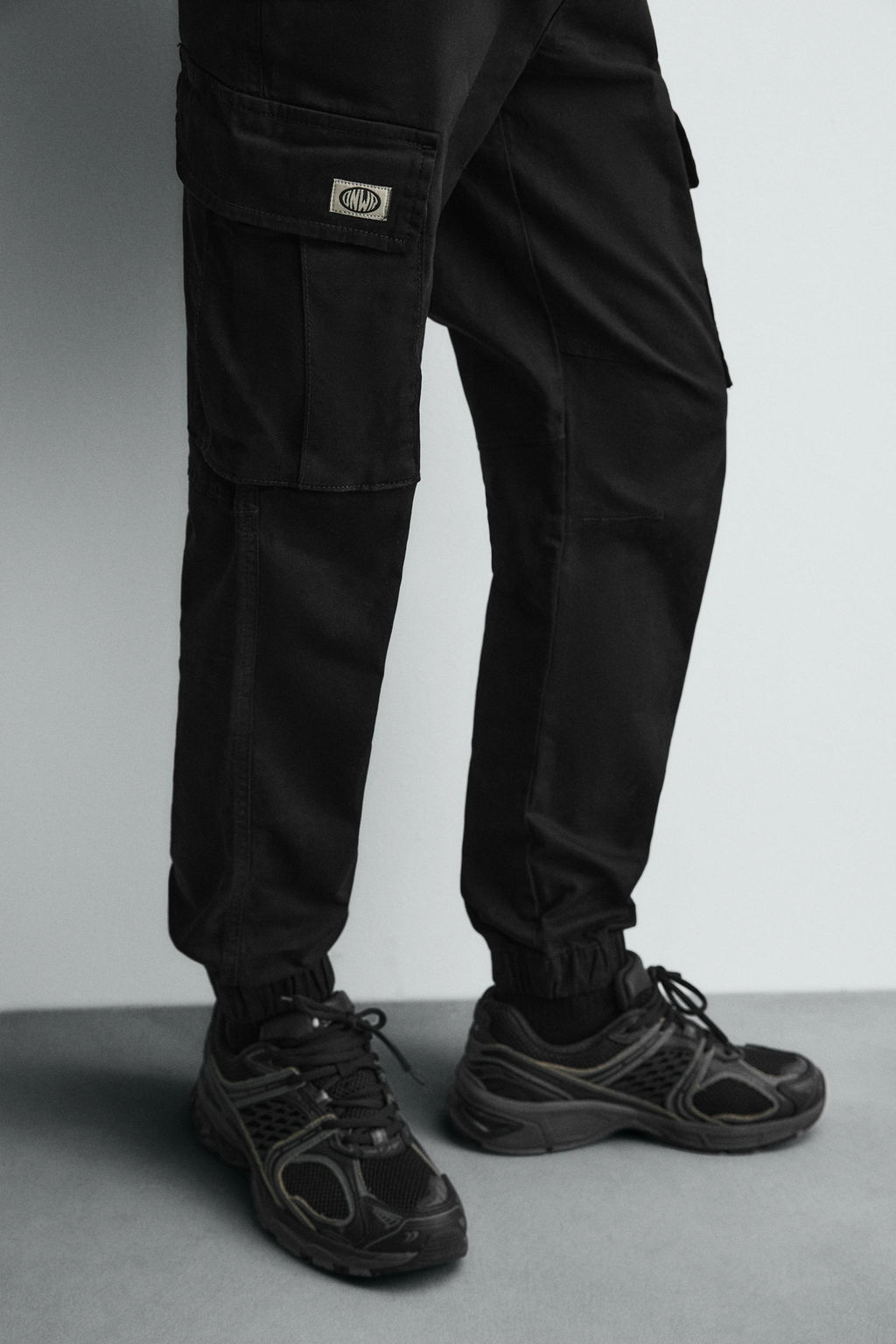 PANTAL?N CARGO SLIM FIT / Negro - Zara фото 6