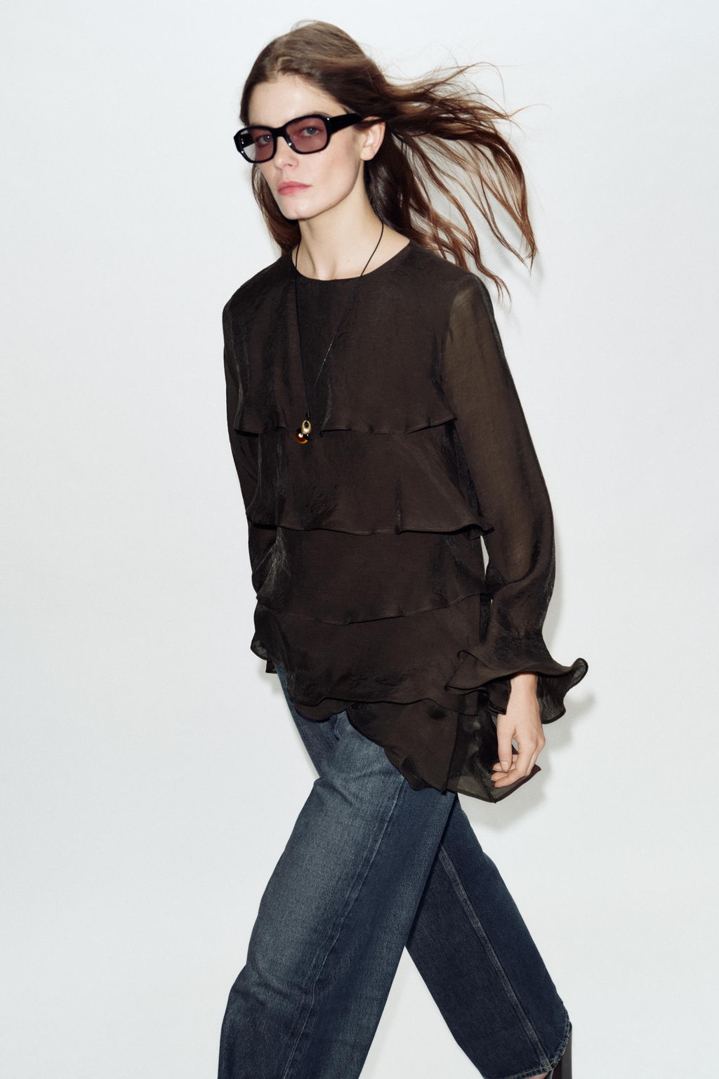 CUERPO VOLANTES ASIM?TRICO / Marr?n - Zara фото 2