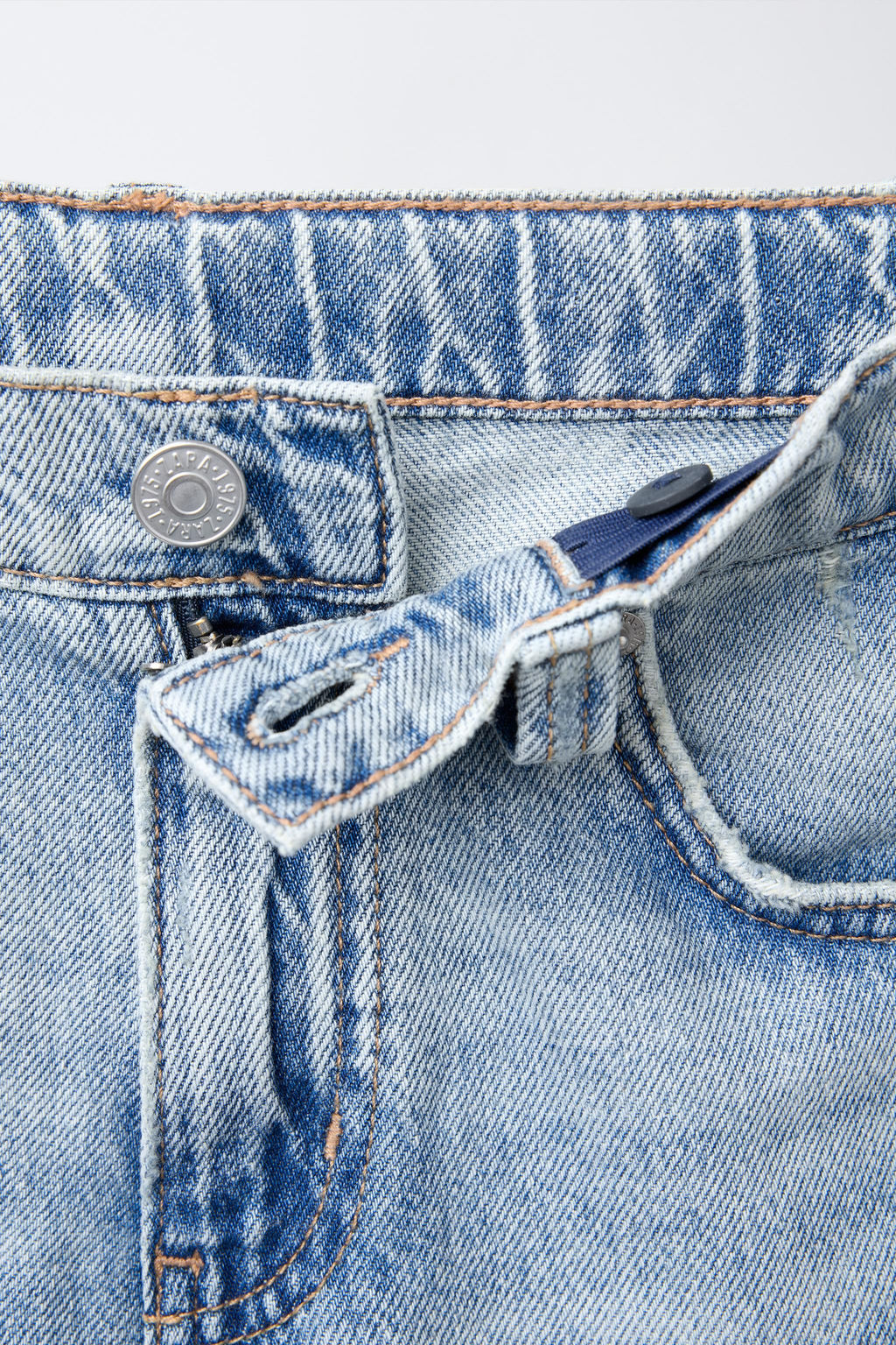 RIPPED RELAXED BAGGY JEANS - Zara фото 3