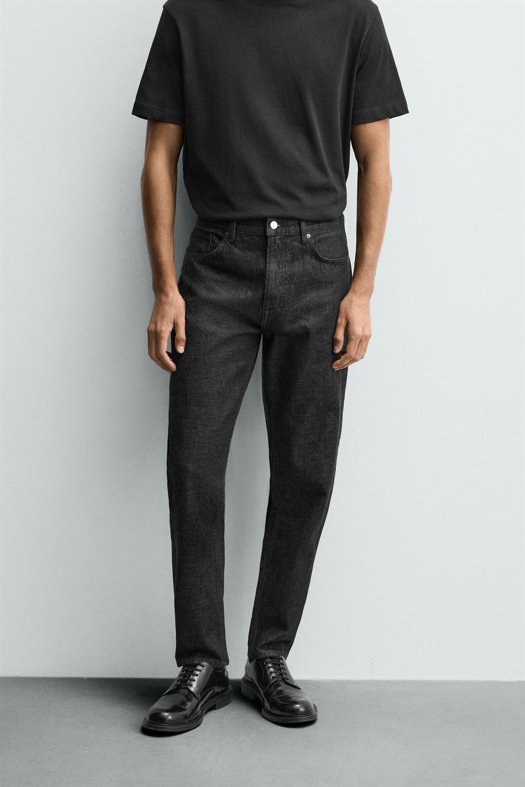 SLIM FIT JEANS