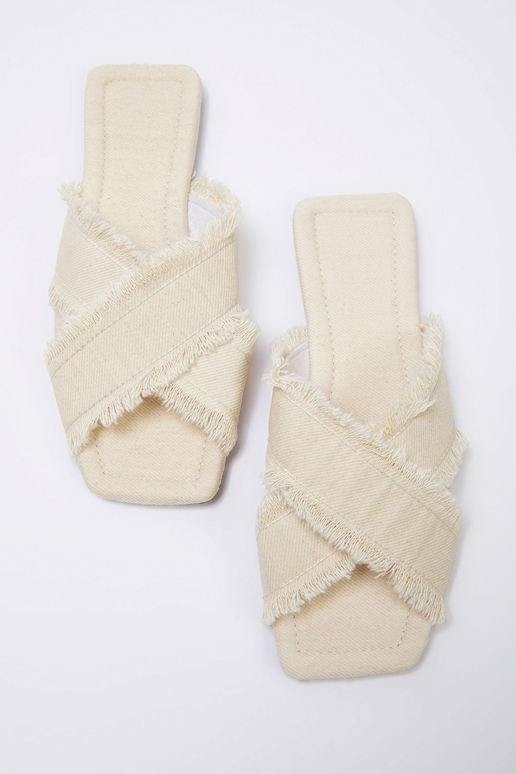 Trendyol Shoes Ekru Puskul Detayl? Denim Capraz Bantl? Kad?n Terlik TAKSS25TE00043 - Trendyolmilla фото 11