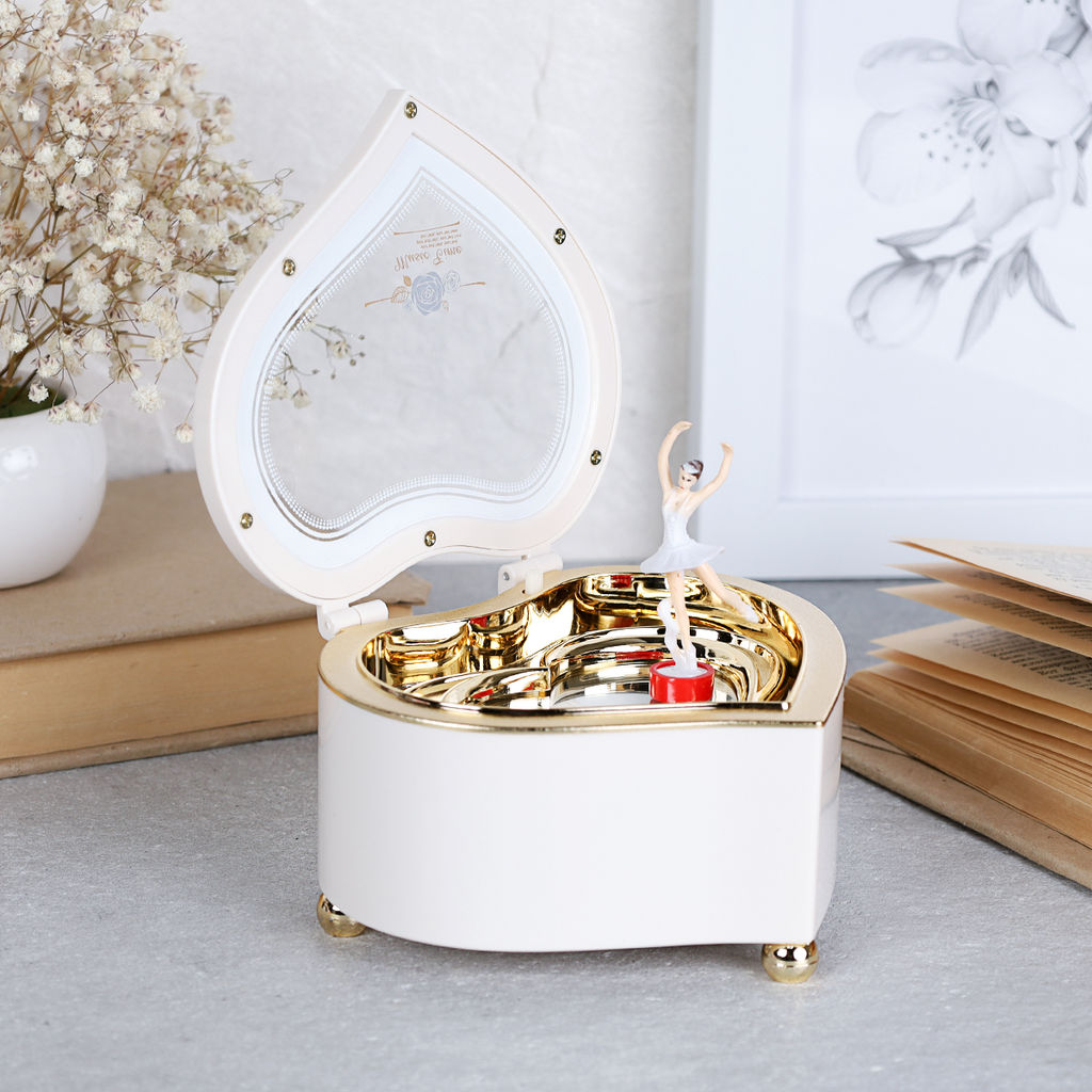 Шкатулка музыкальная Сердце с балериной / YL2046-2 /уп 72/белая - Галеонтрейд фото 3