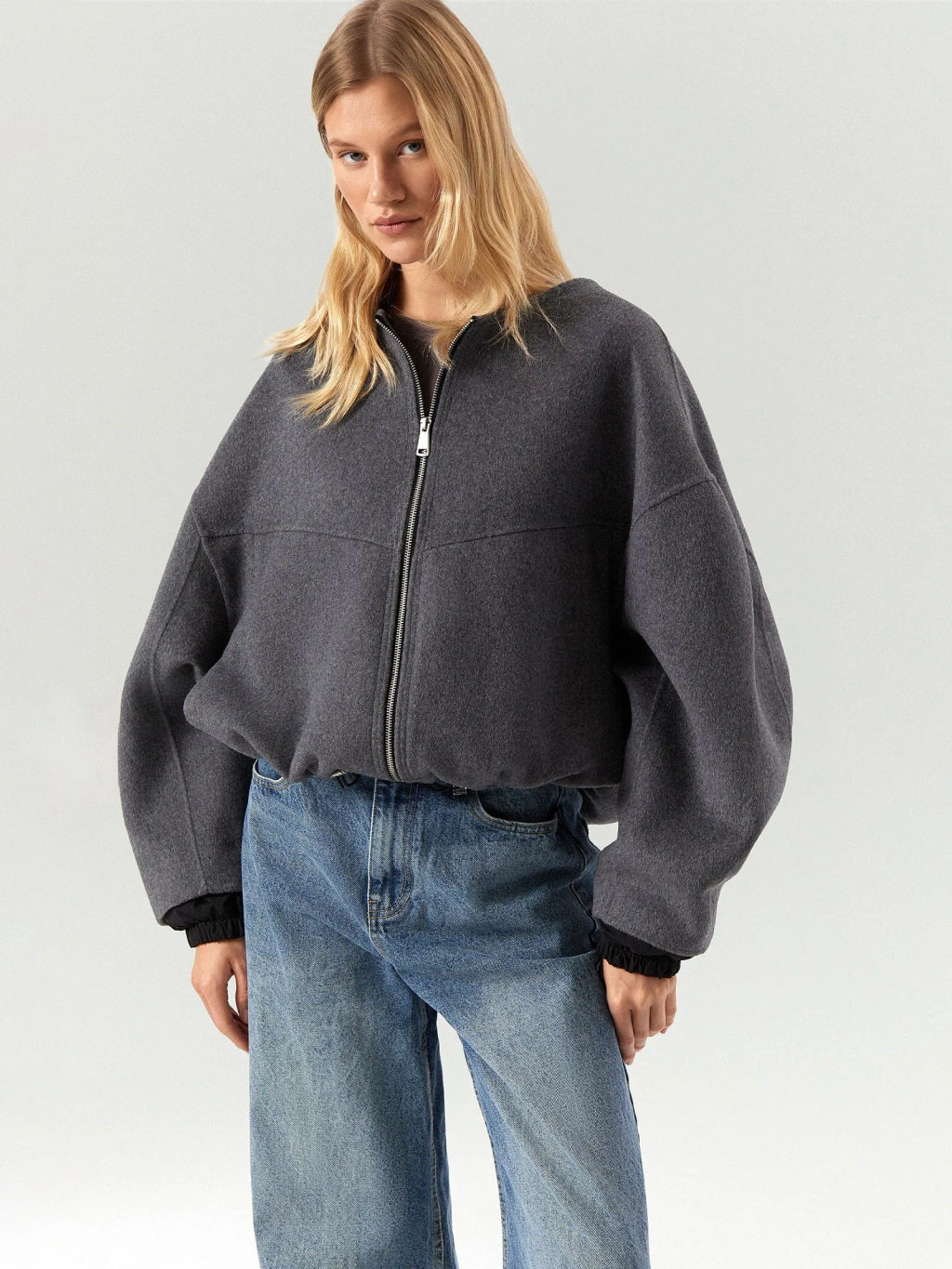 ЕМКА / Полупальто из шерсти с отстегивающимся капюшоном - Emka фото 3