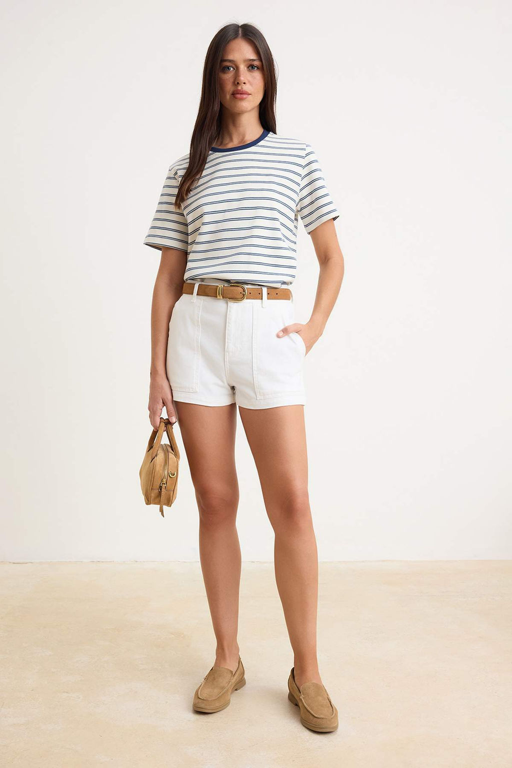 Beyaz Cep Detayl? Yuksek Bel Orta Esnek Mini Denim Sort TWOSS26SR00160 - Trendyolmilla фото 2