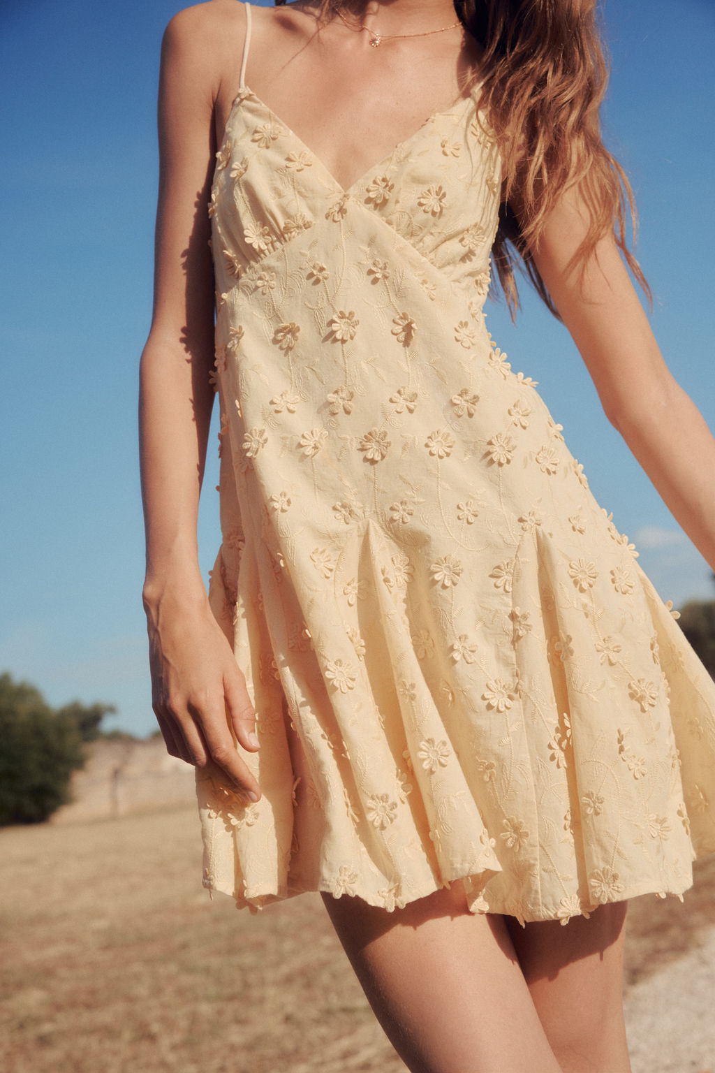Vestido de algod?n con aplicaciones - H&m фото 9