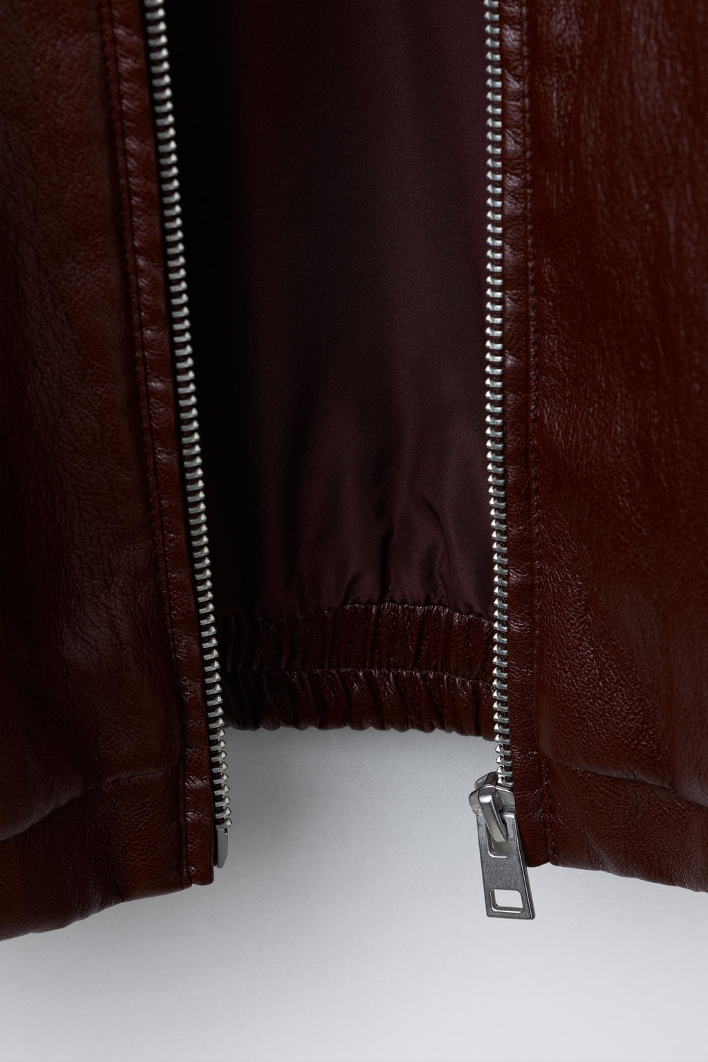 LEATHER-EFFECT BOMBER JACKET - Zara фото 8