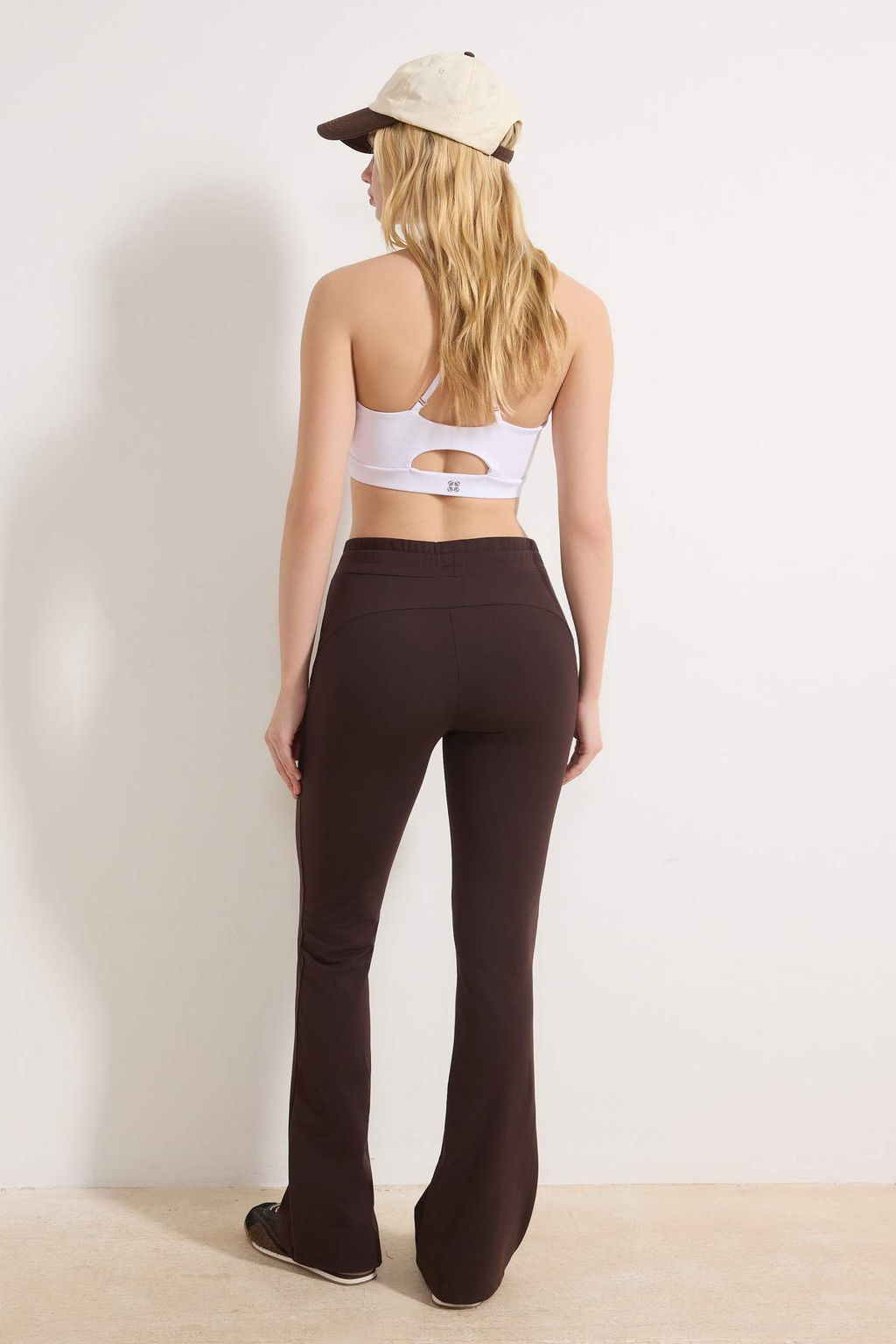 Kahverengi Soft F_r_al_ Kuma_ _rme Spor E_ofman Alt_ THMSS26EA00003 - Trendyolmilla фото 4