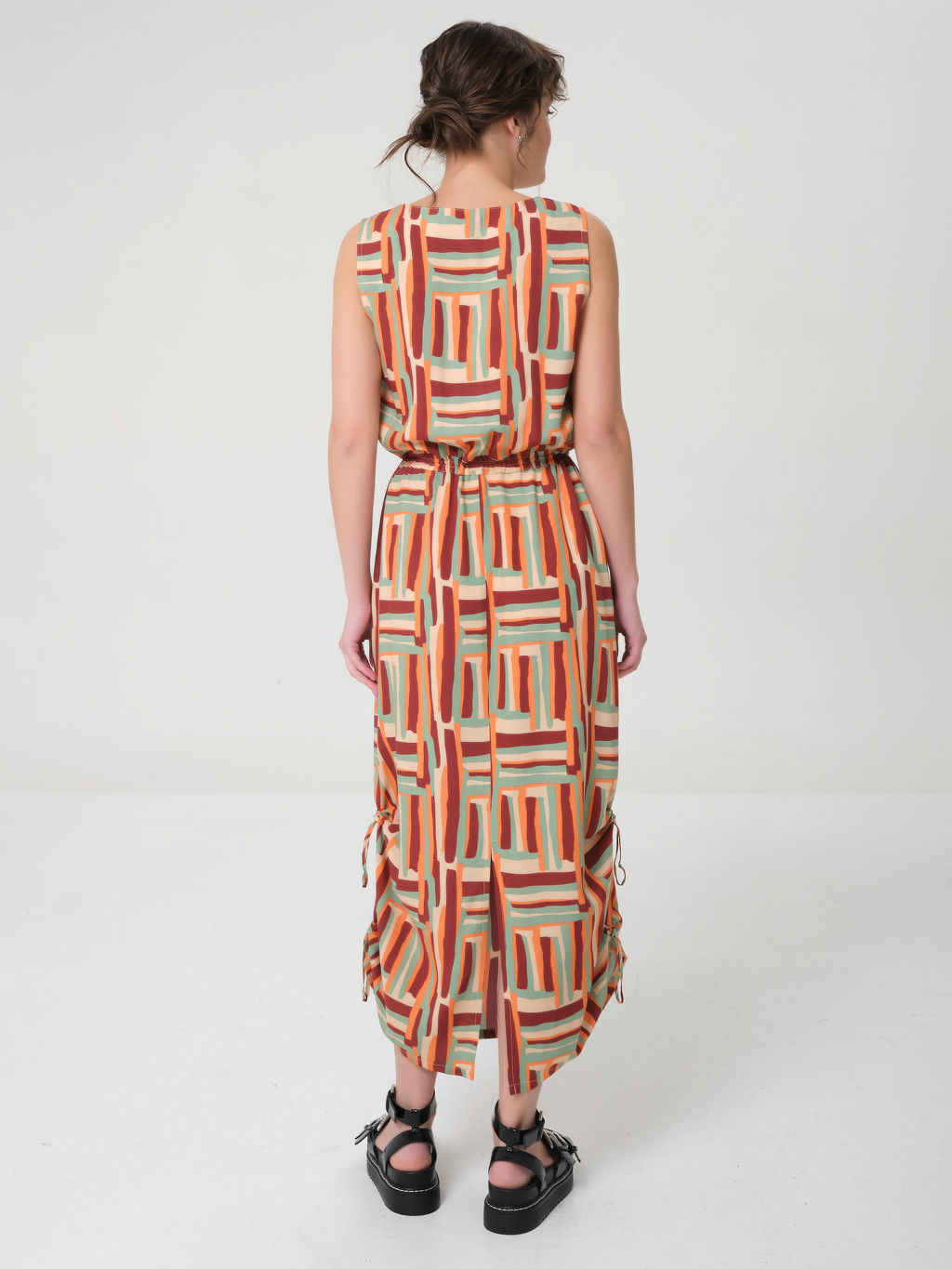 Платье из штапеля с принтом - Stilla фото 4