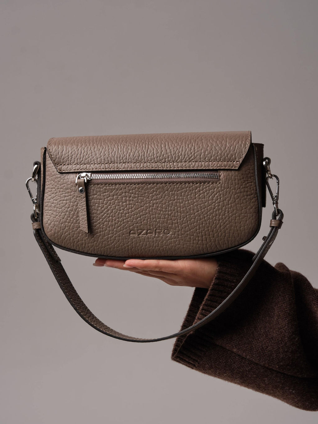 Кожаная сумка Azaro 31049 тауп соло