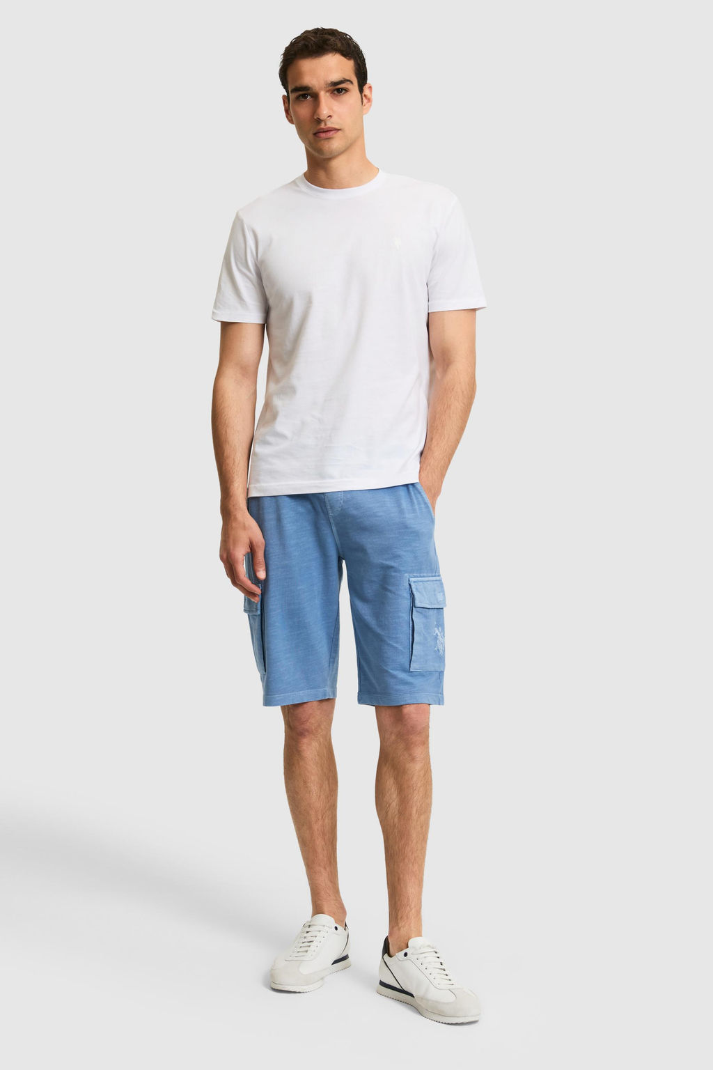 Erkek Regular Fit Bisiklet Yaka Beyaz Basic Ti__rt