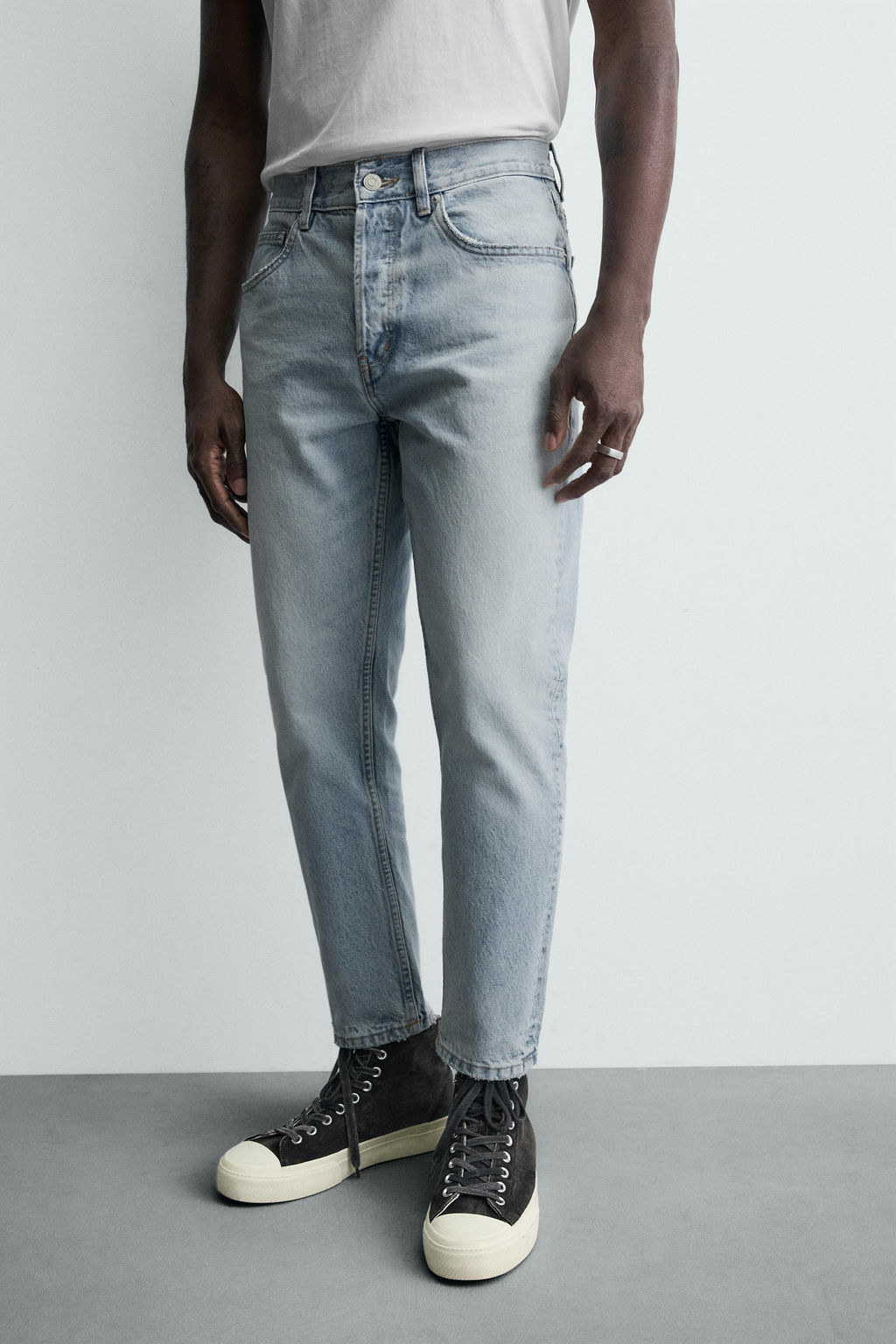 SLIM CROPPED FIT JEANS - Zara фото 16