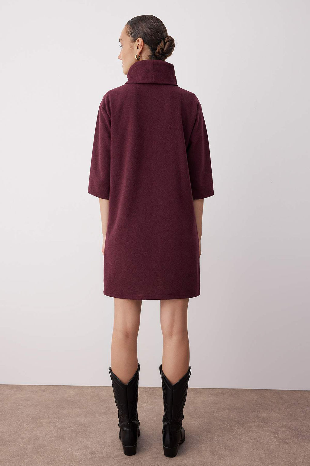 Murdum Bal?kc? Yaka Shift/Duz Mini Selanik Uzun Kollu Orme Elbise TWOAW20EL1110