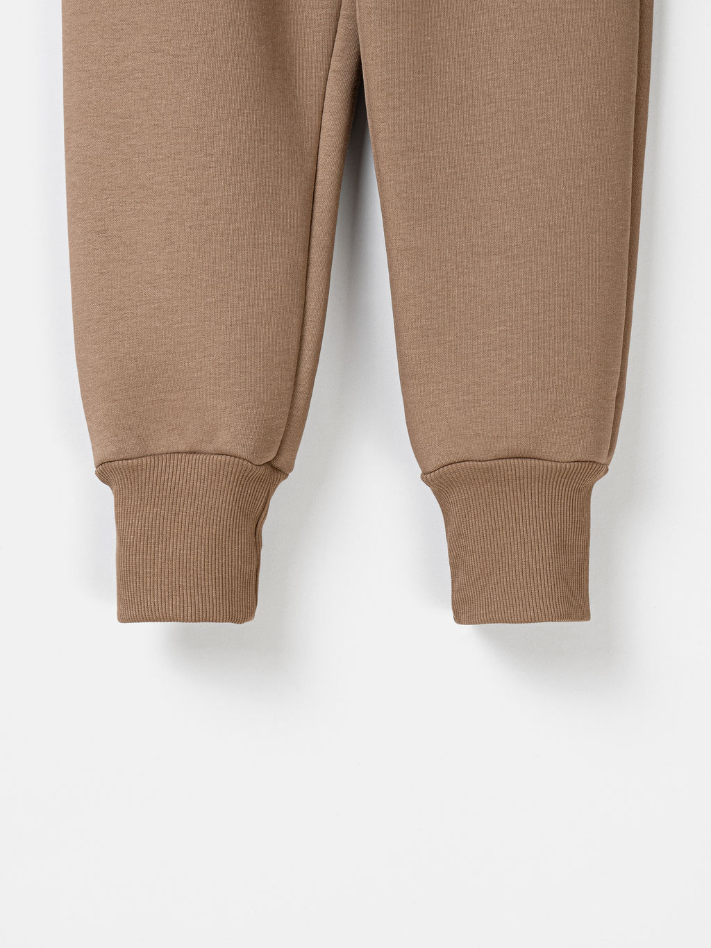 Джоггеры с карманами Какао утепленные - Bungly фото 3