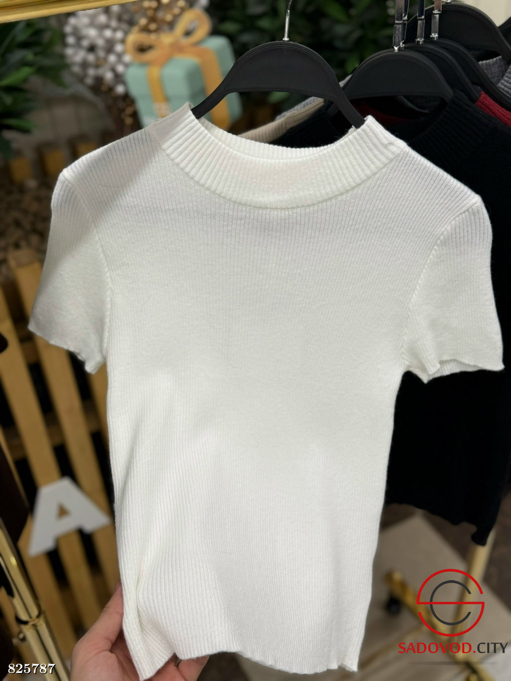 Футболка женская однотонная