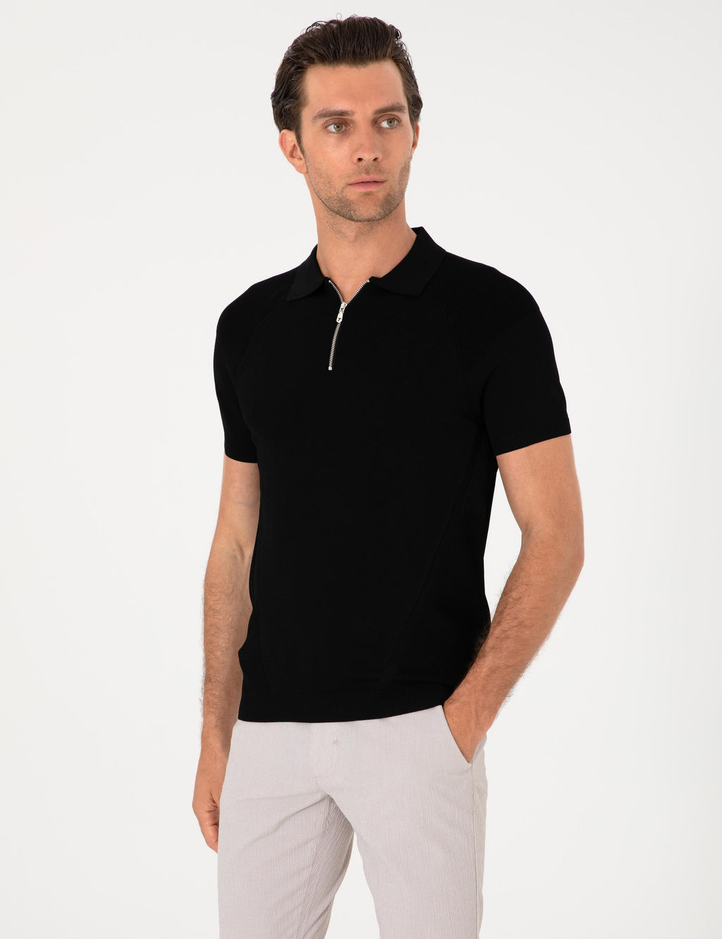 Siyah Slim Fit Fermuarl_ Polo Yaka Triko T-shirt