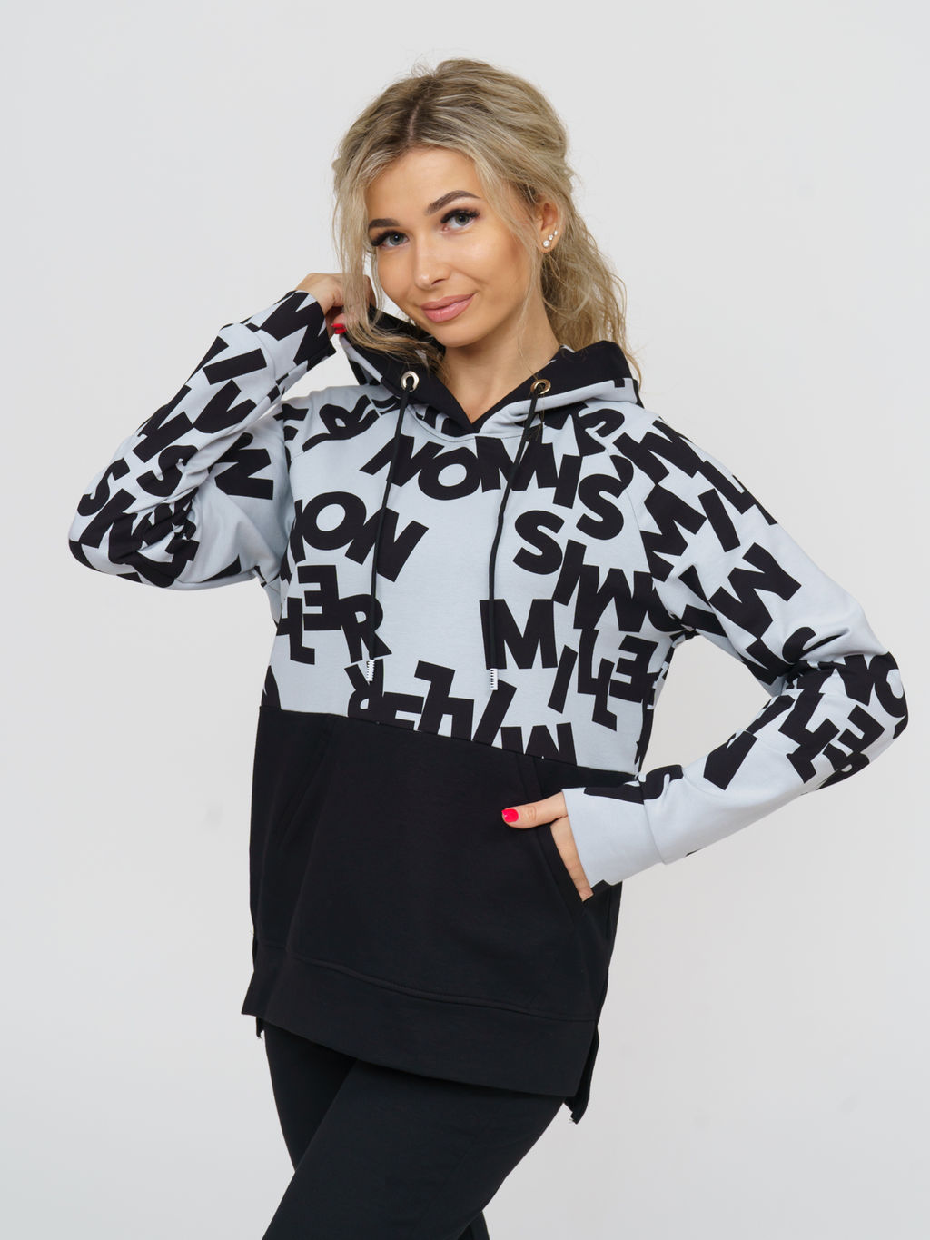 878 Костюм "Буквы на сером"