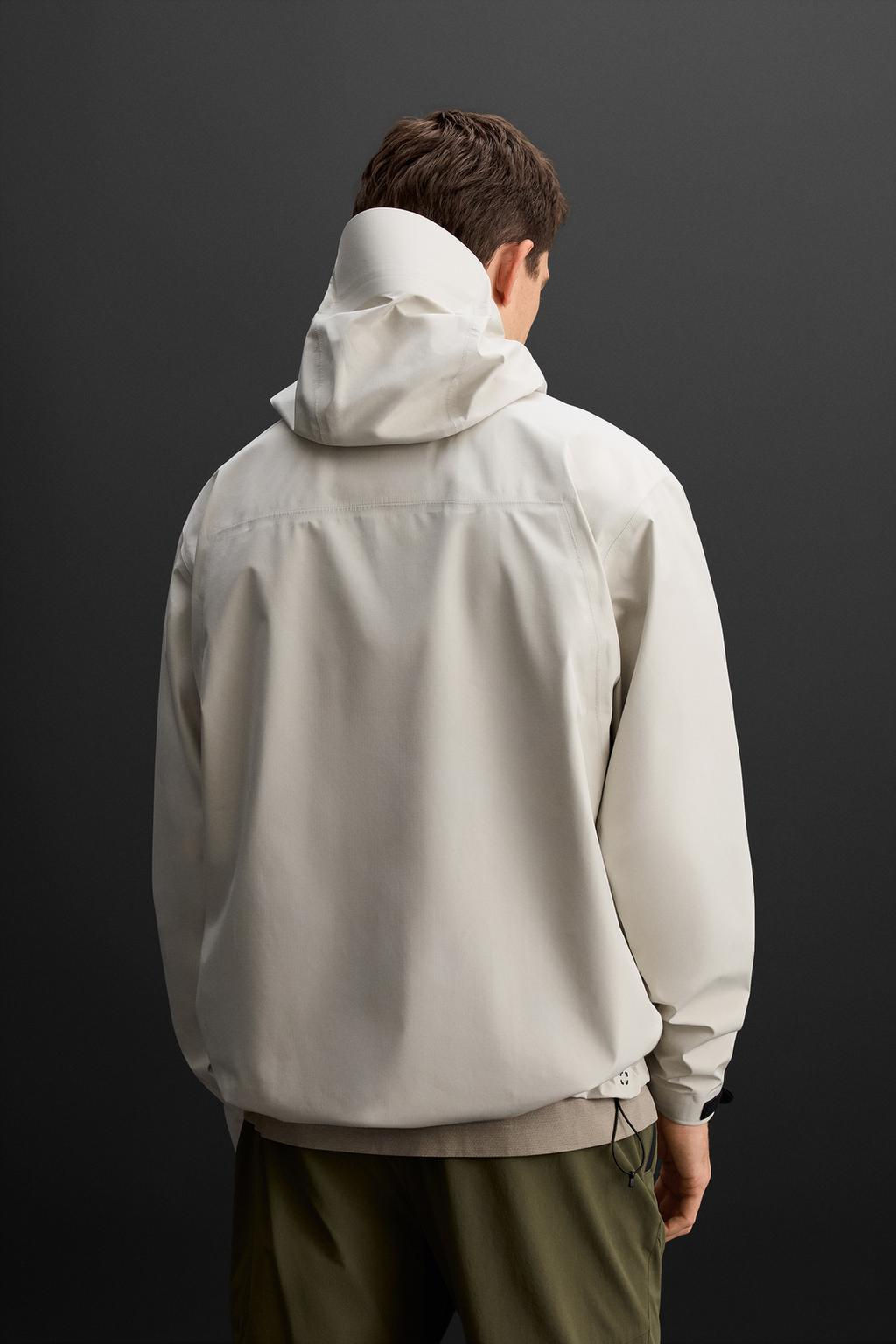 WATERPROOF TECHNICAL JACKET - Zara фото 13