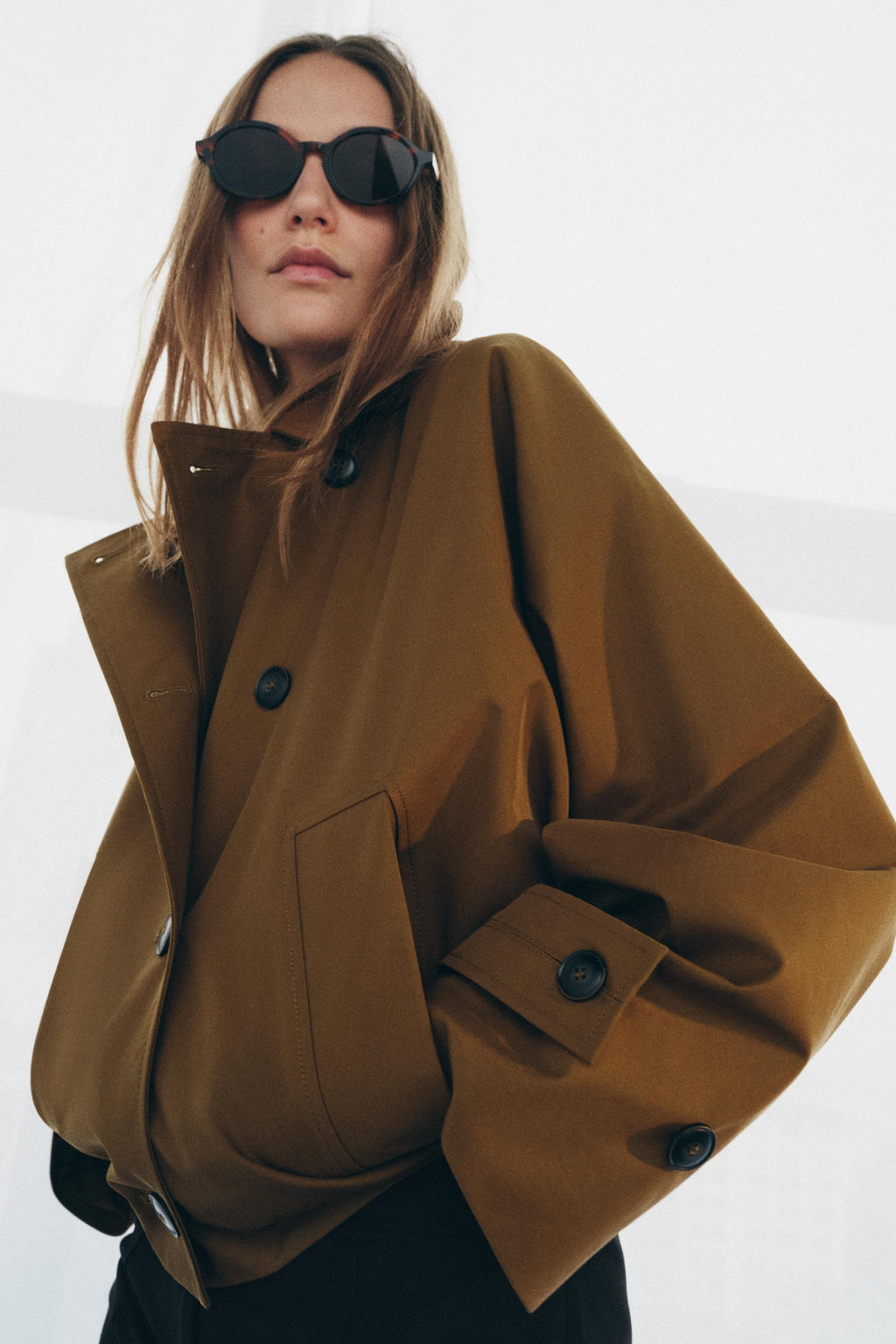 WATER-REPELLENT SHORT TRENCH COAT ZW COLLECTION - Zara фото 3
