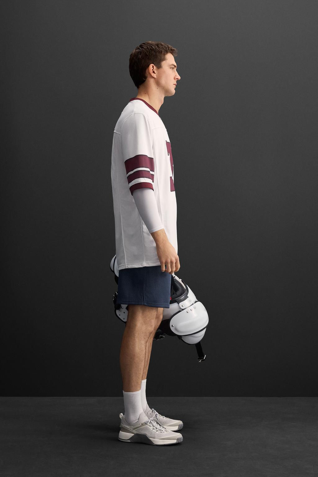 AMERICAN FOOTBALL T-SHIRT - Zara фото 4