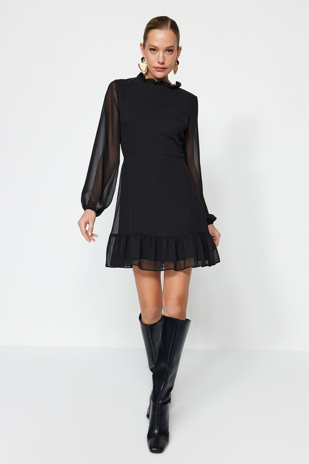 TRENDYOLMILLA Siyah A Kesim F?rf?r Detayl? Dik Yaka Mini Astarl? Sifon Dokuma K?sl?k Elbise TWOAW24EL00722  фото 19