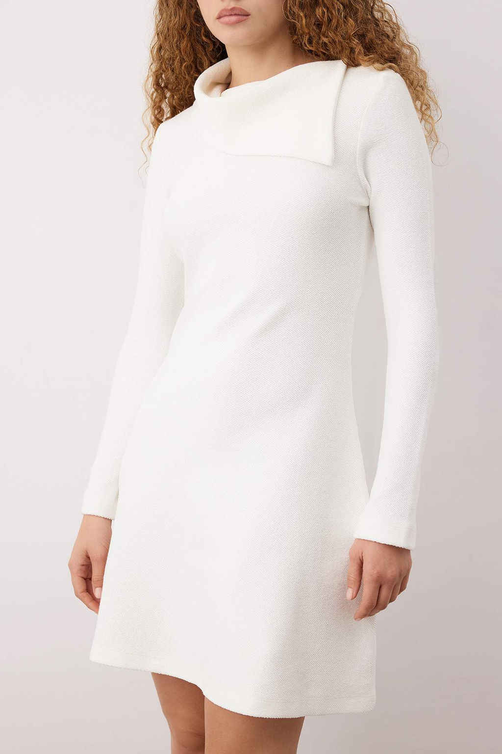Ekru Yaka Detayl? Bodycon Diagonel Mini/K?sa Esnek Orme Elbise TWOAW26EL00224 - Trendyolmilla фото 3