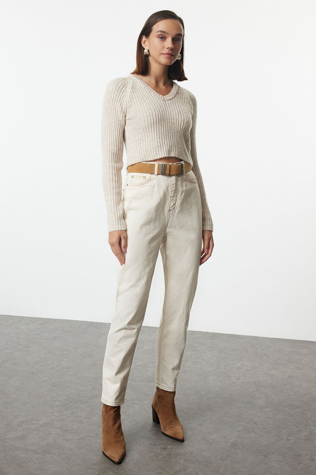 Gul Kurusu Crop Yumusak Dokulu Basic Triko Kazak TWOAW22KZ1453 - Trendyolmilla фото 10