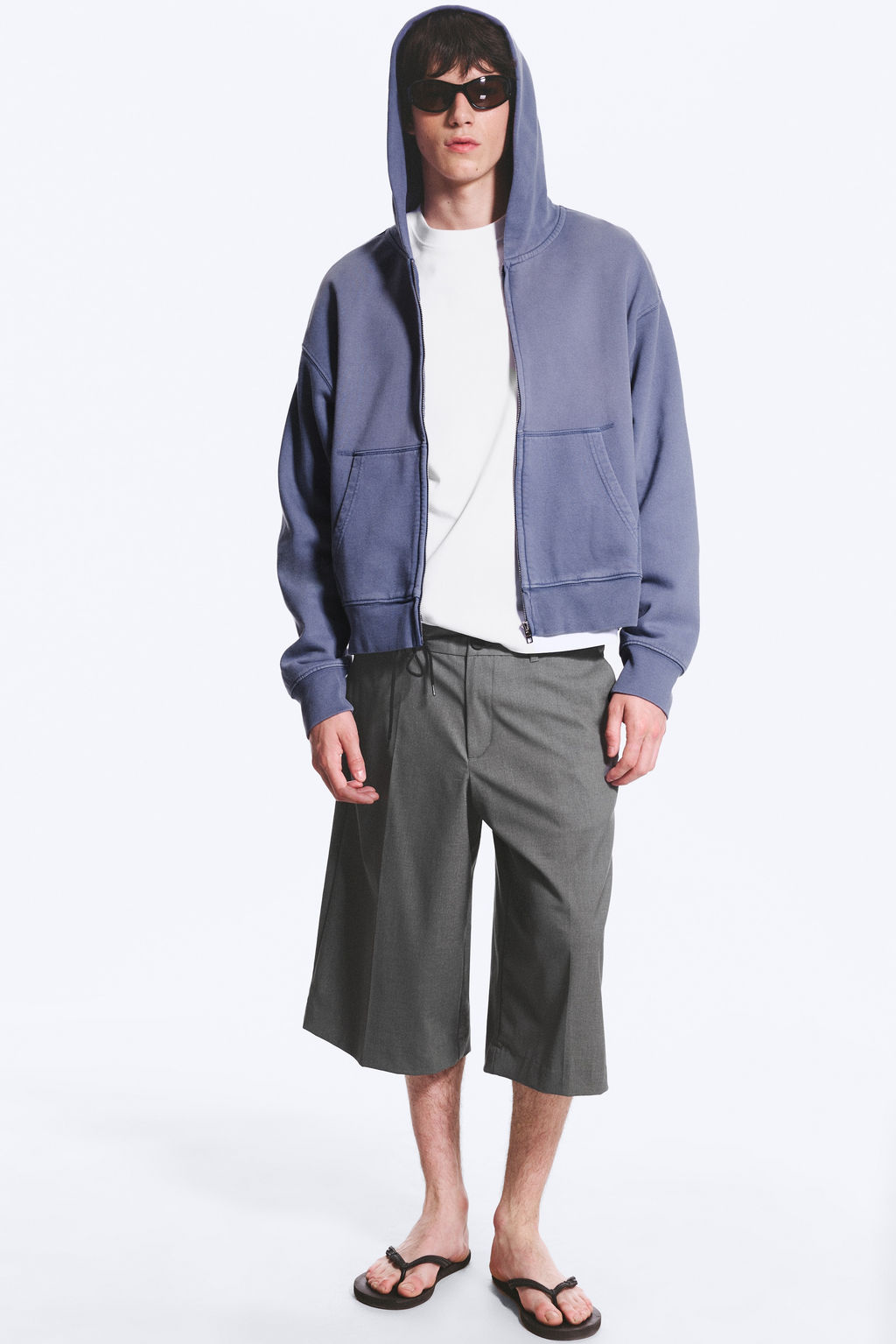 Sudadera boxy con capucha y cremallera - H&m фото 2