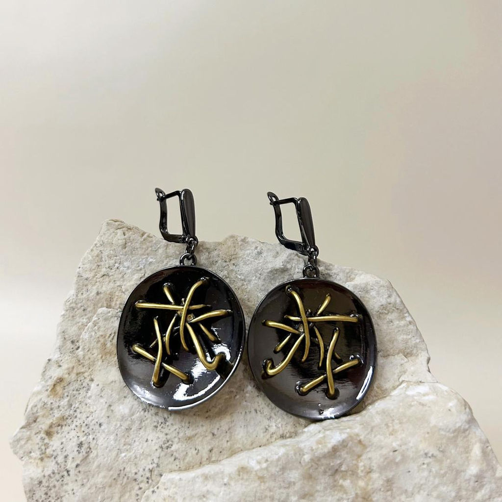 503395590 Серьги с английским замком