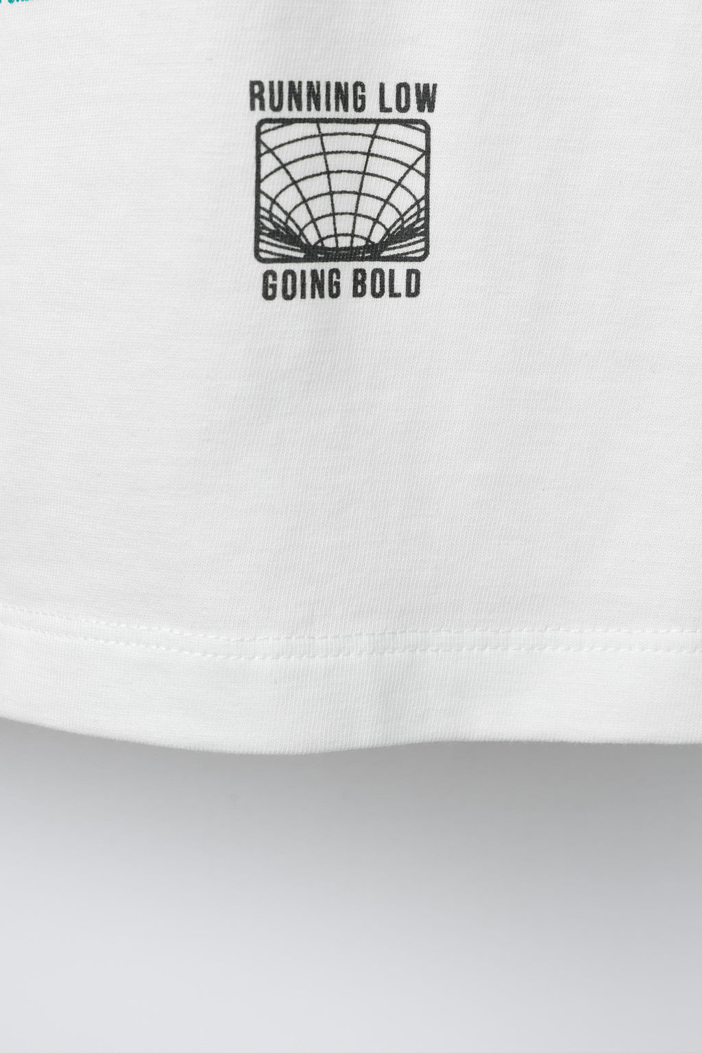 GRAFFITI SLOGAN T-SHIRT