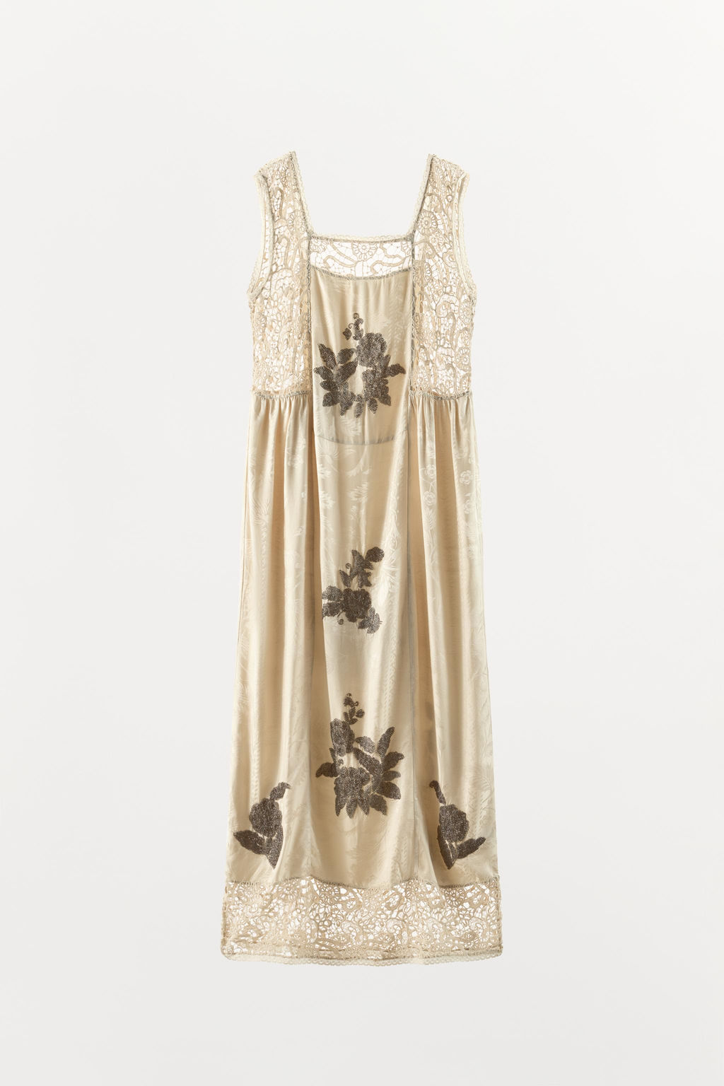 VESTIDO JACQUARD BORDADOS ABALORIOS / Crudo
