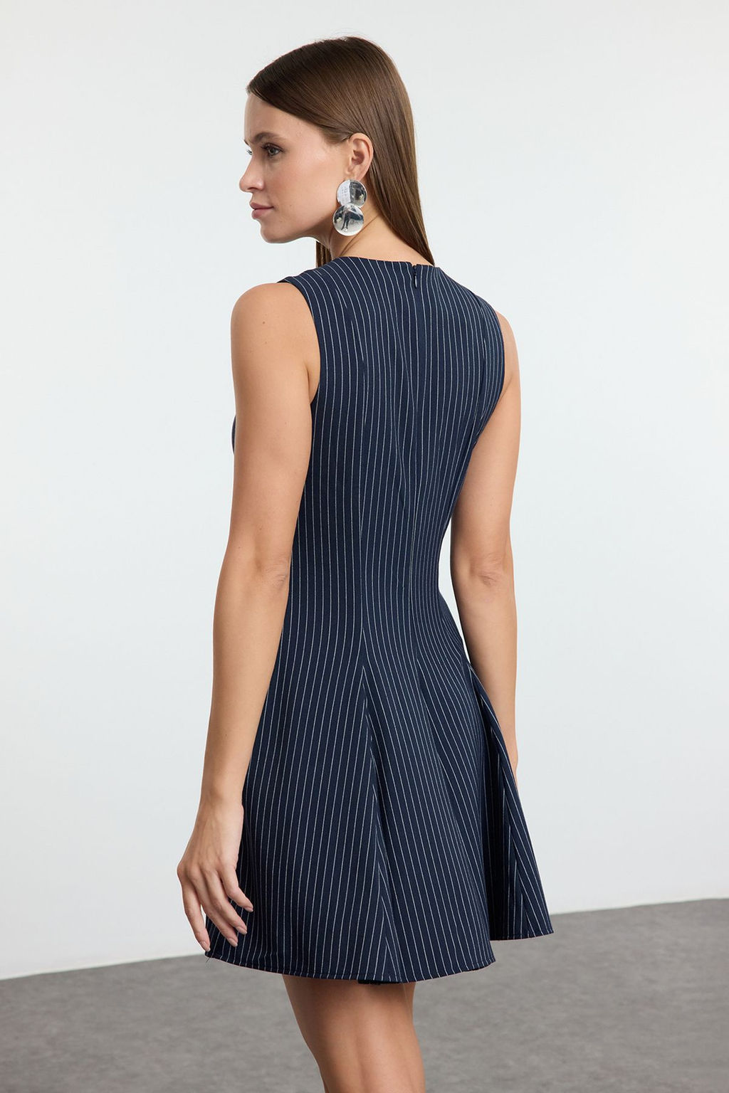 Lacivert Cizgili Etegi Belden Ac?lan Bisiklet Yaka Mini Poliviskon Dokuma Elbise TWOAW25EL00244