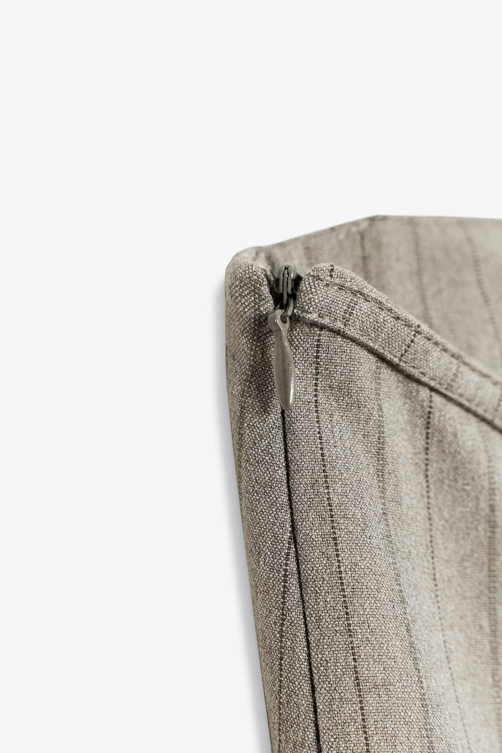 PINSTRIPE STRAPLESS DRESS - Zara фото 20