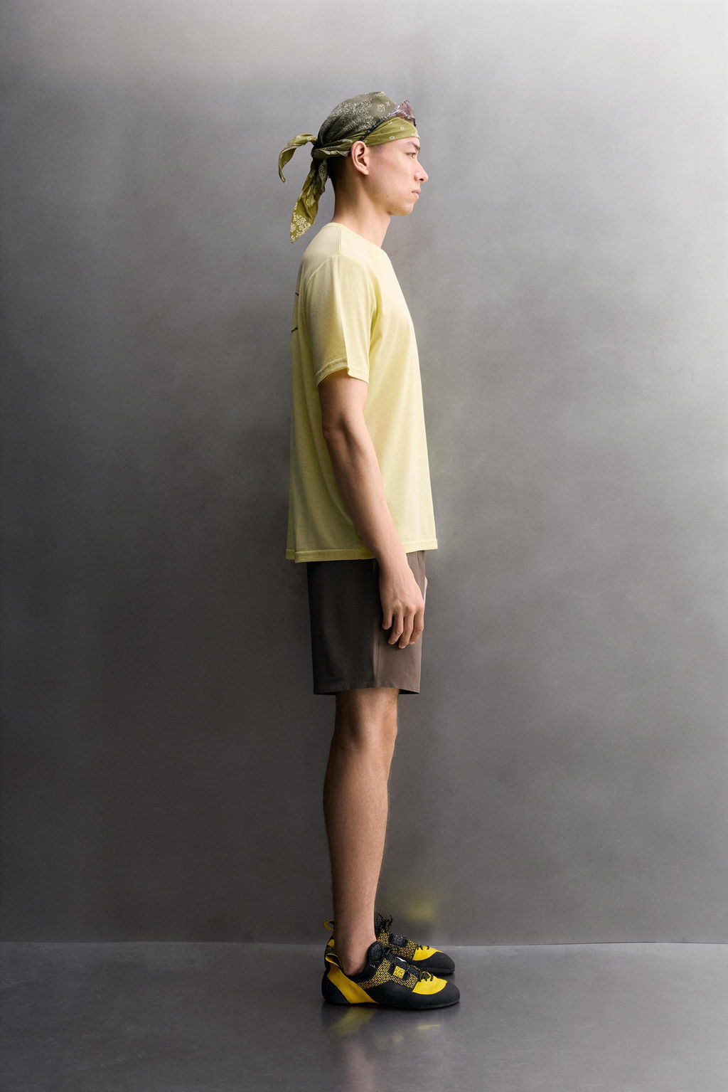 CAMISETA T?CNICA ESTAMPADO FLOR / Amarillo - Zara фото 4