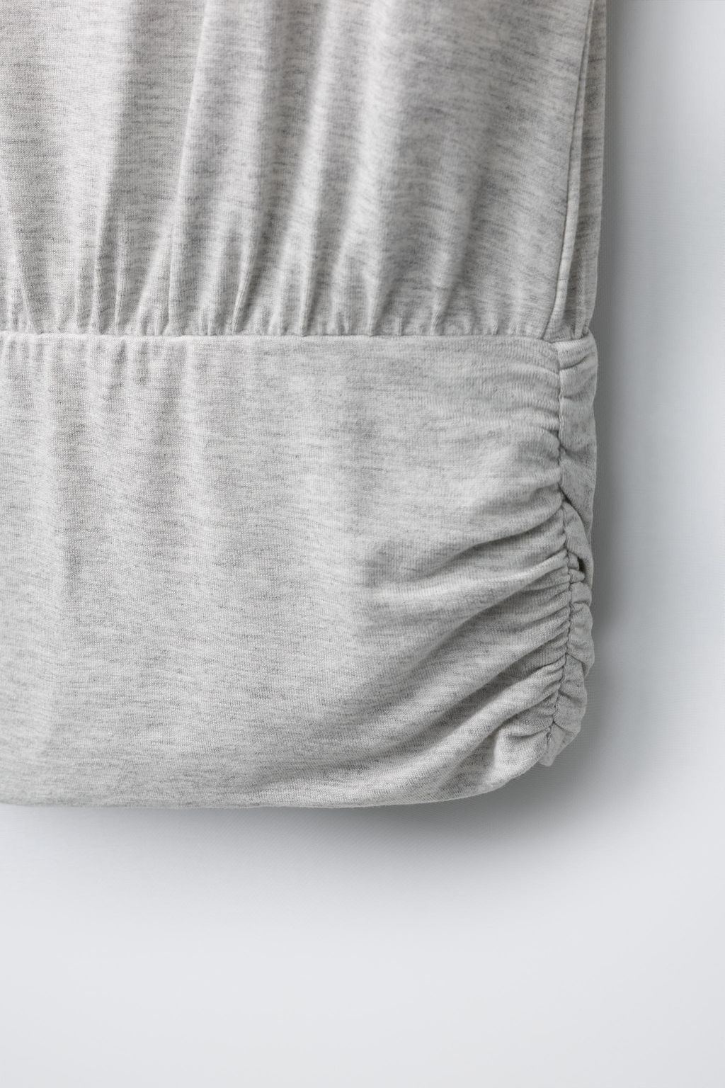 CAMISETA FLUIDA FAJ?N / Gris vigor? - Zara фото 5