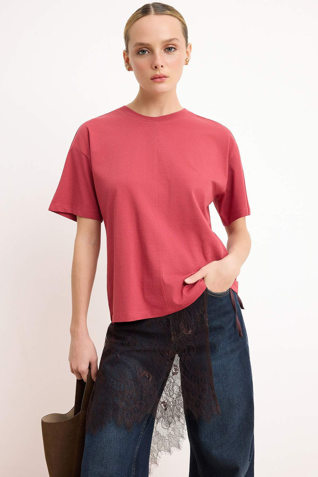 Sar? Relaxed/Rahat Kal?p Dusuk Kol K?sa Kollu %100 Pamuk Orme T-Shirt TWOSS26TS00095 - Trendyolmilla фото 5