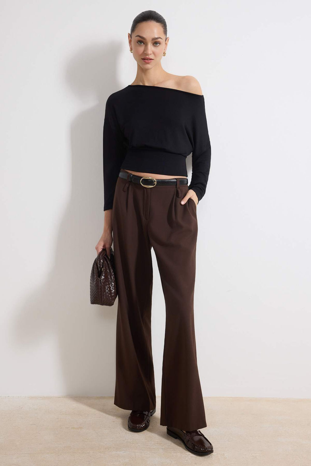 Siyah Fitted/Vucuda Oturan Kay?k Yaka Uzun Kollu Premium Yumusak Orme Bluz TWOSS26BZ00344 - Trendyolmilla фото 2