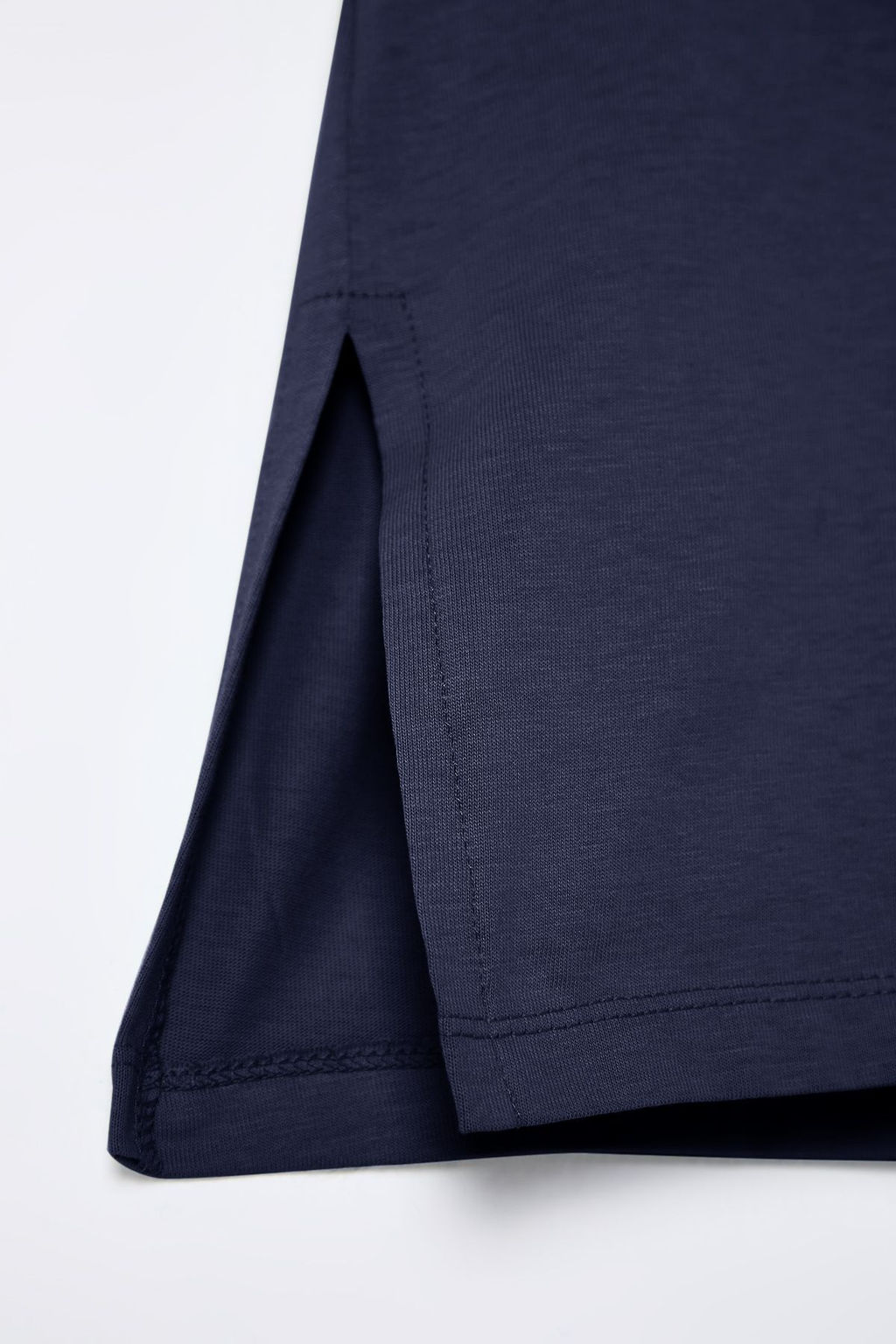 TRENDYOLMILLA Lacivert %100 Pamuk Oversize/Genis Kal?p Truvakar Kol Orme T-Shirt TWOSS25TS00011  фото 17