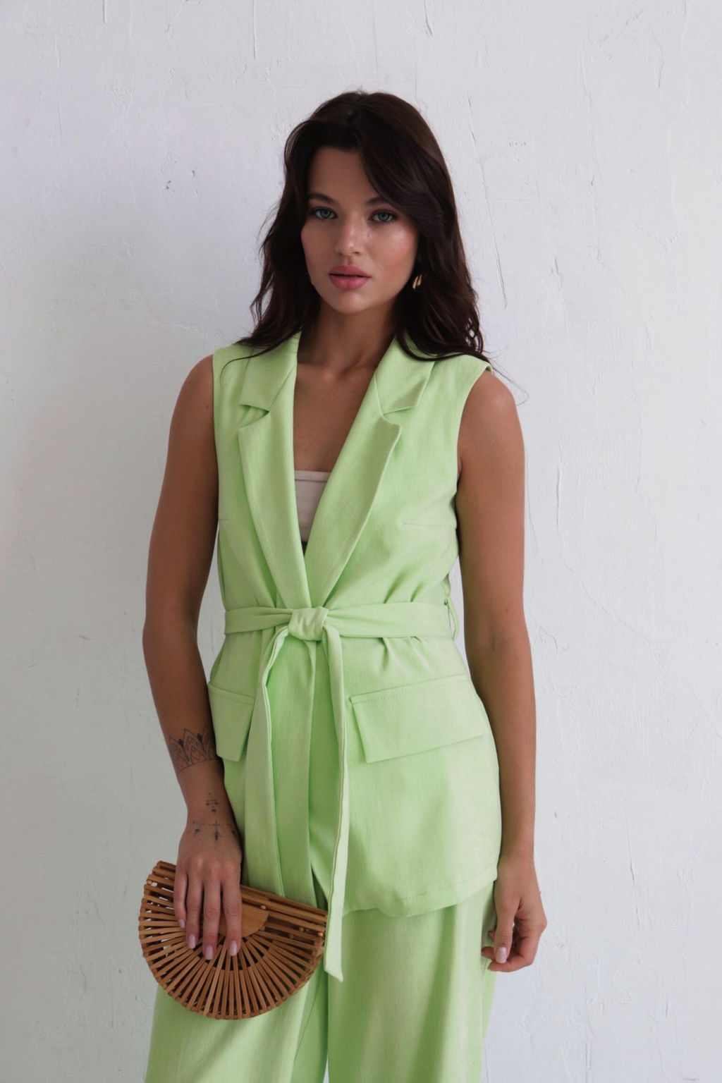 Брючный костюм с жилетом светло-фисташковый - Martichelli фото 6