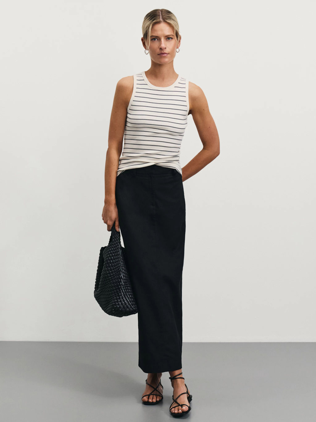 Базовая майка в рубчик / Zarina  фото 2