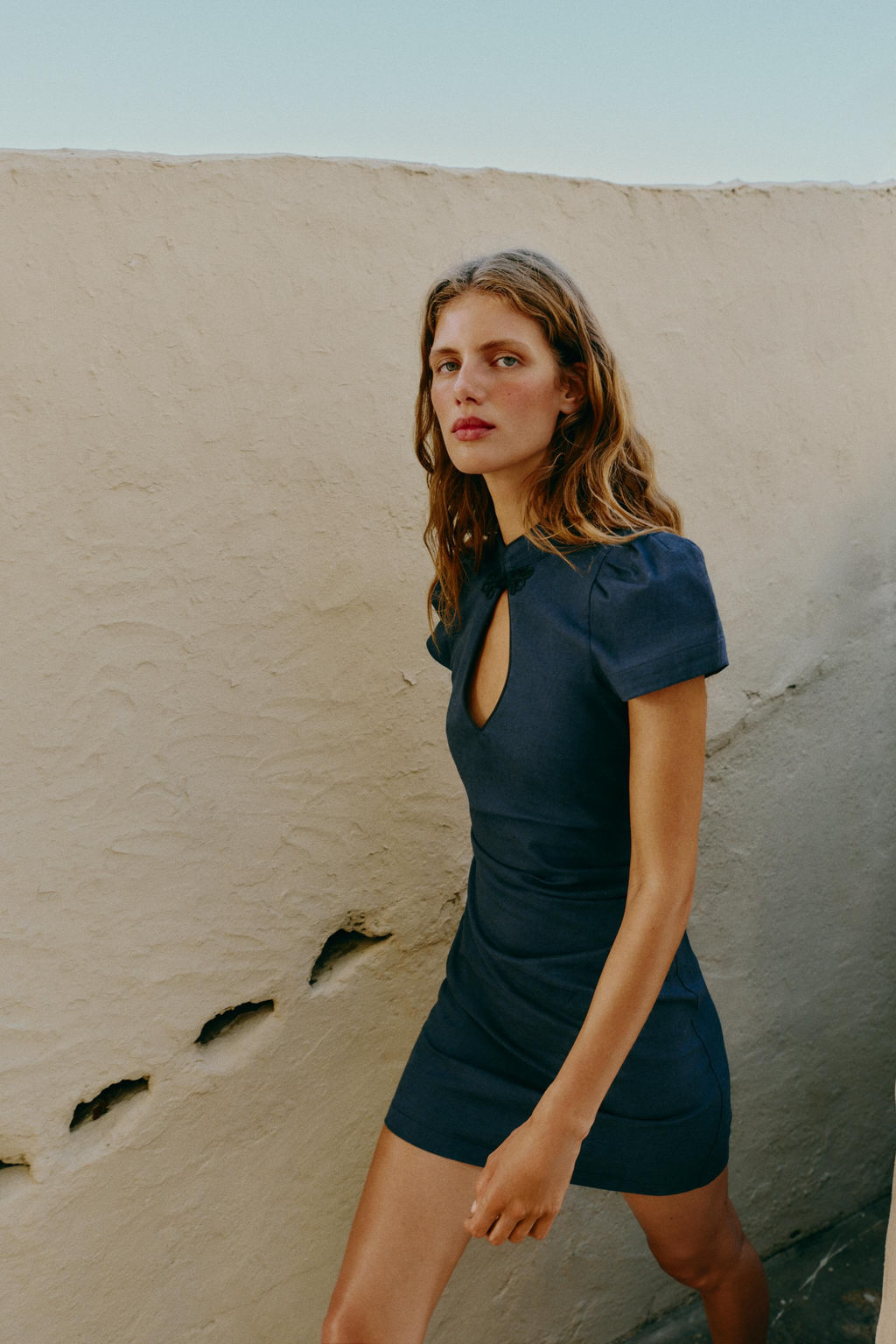 VESTIDO MINI ALAMAR CON LINO / ?ndigo - Zara фото 3