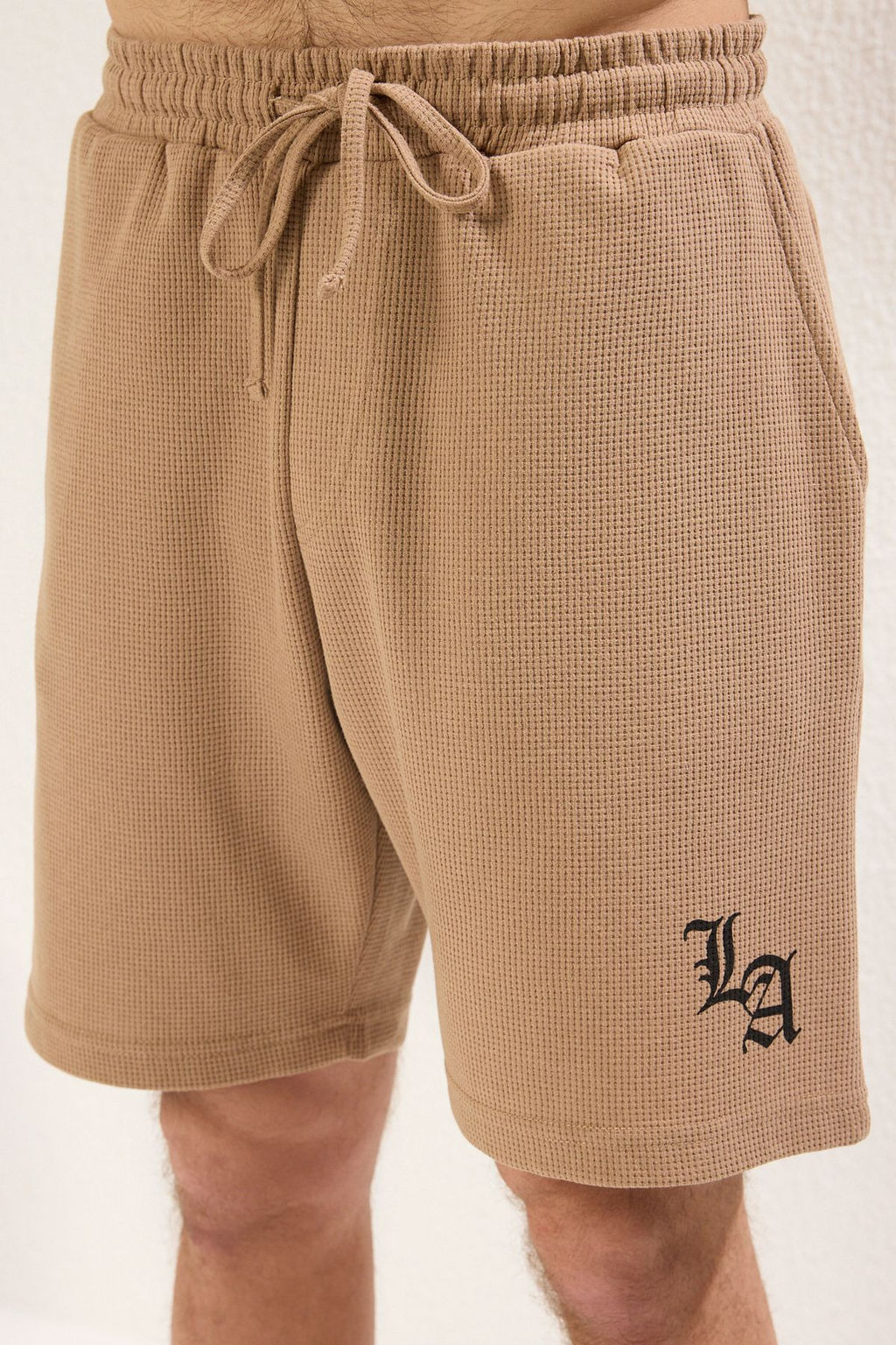 TRENDYOL MAN Gri Regular Fit Waffle Sortlu Orme Pijama Tak?m? TMNSS25PT00004 - Trendyolmilla фото 4